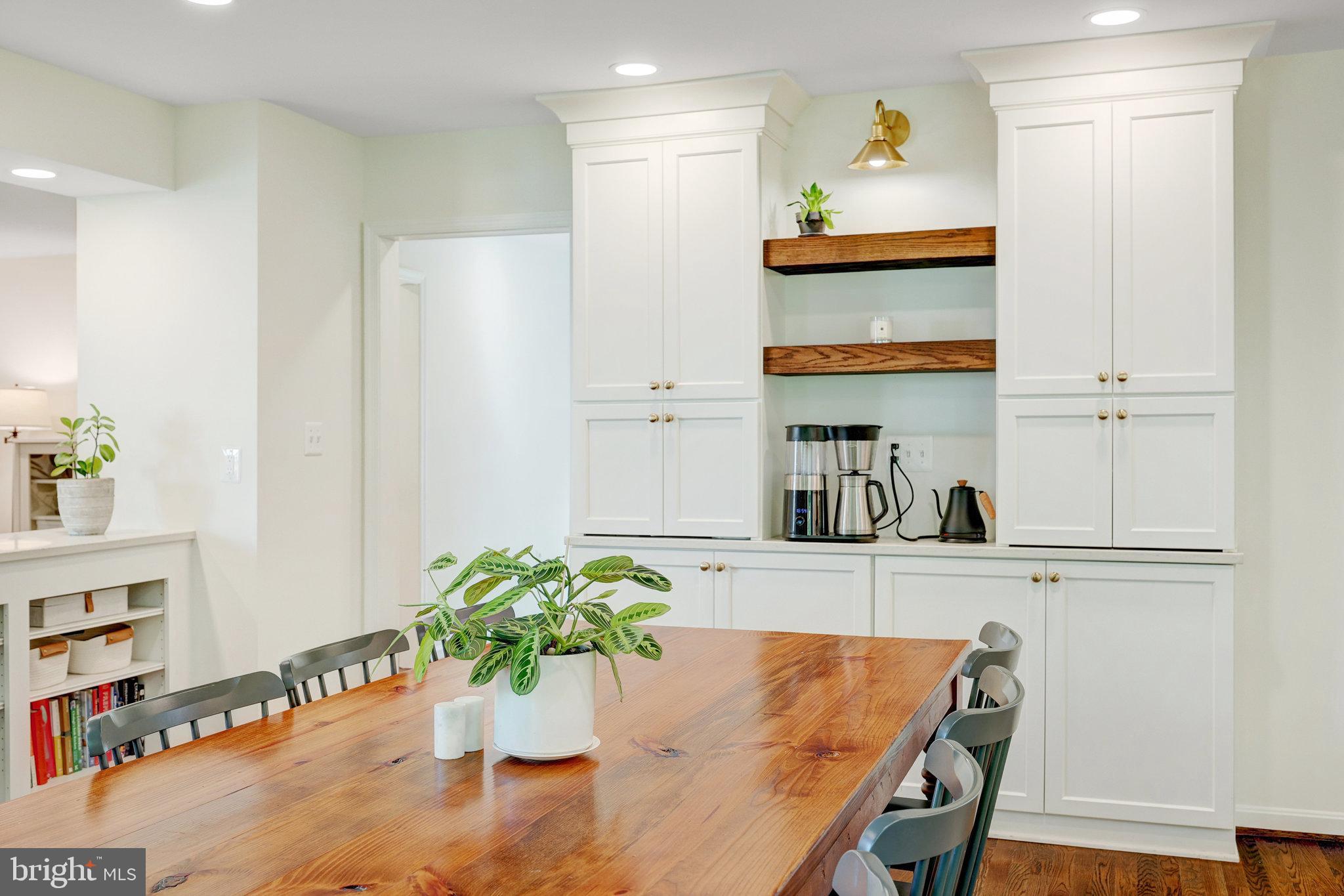 CLARKS CROSSING - Residential