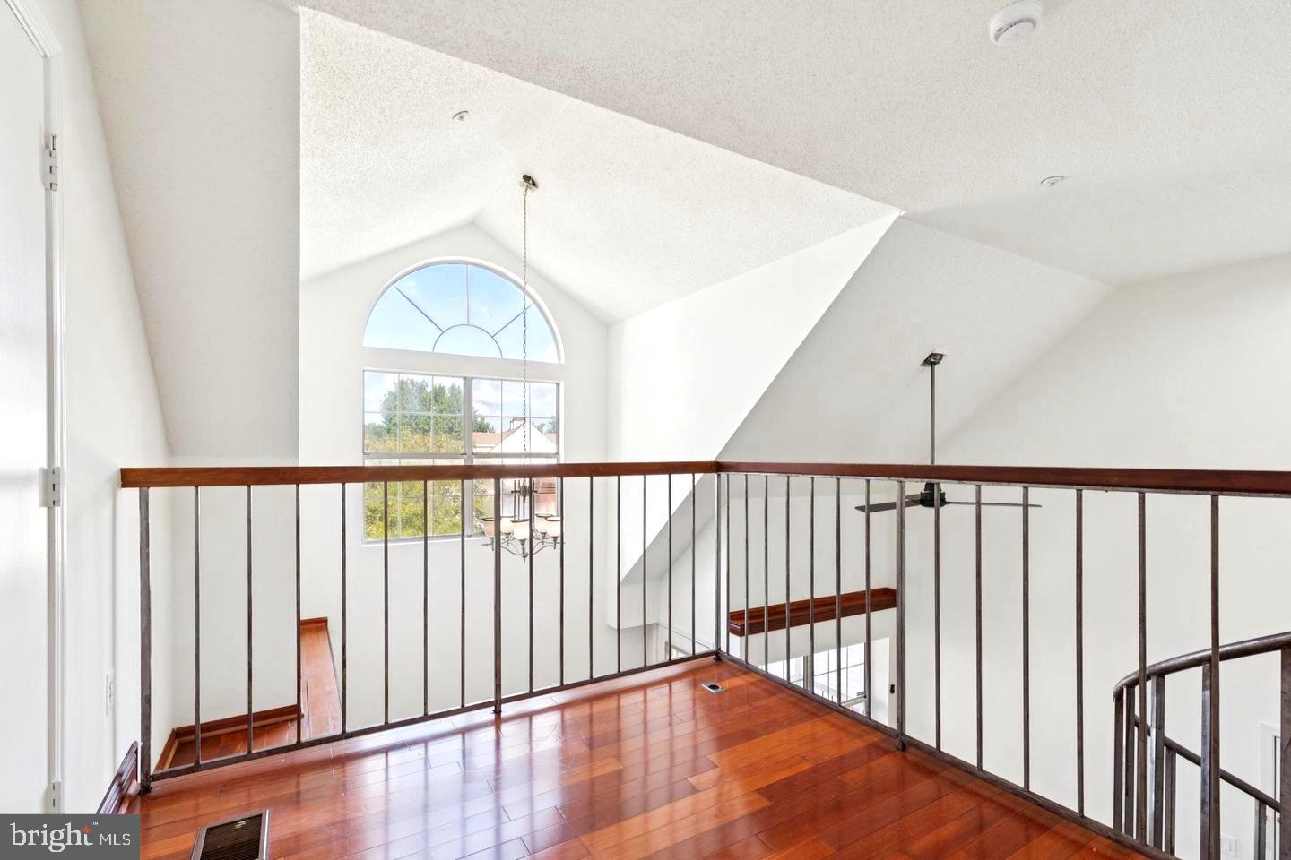 VISTAS AT LAKE ARBOR - Residential Lease