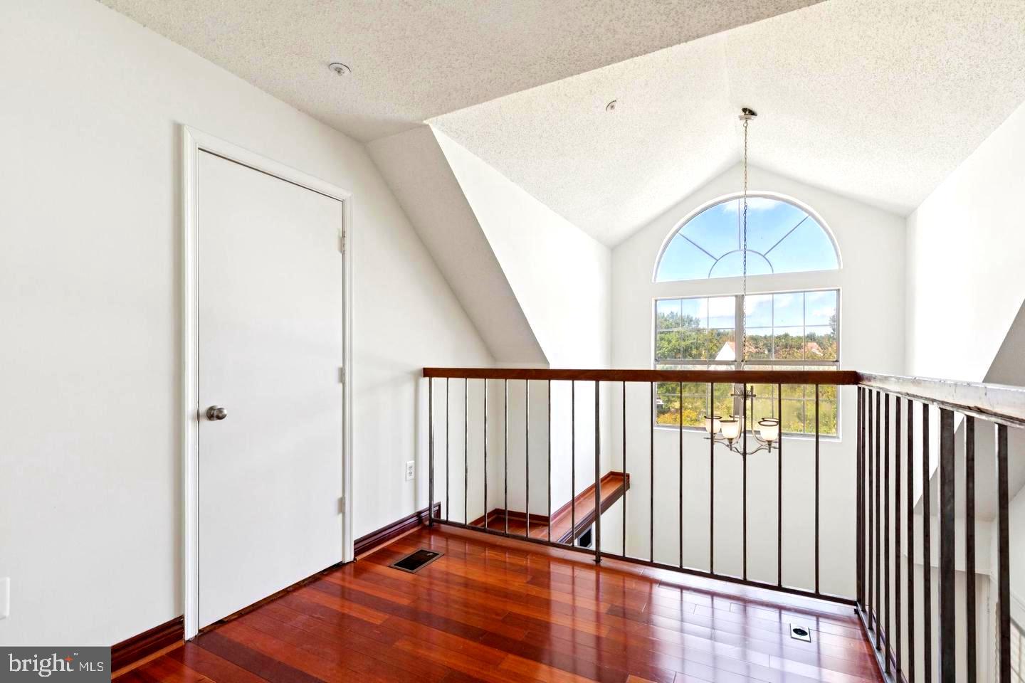 VISTAS AT LAKE ARBOR - Residential Lease