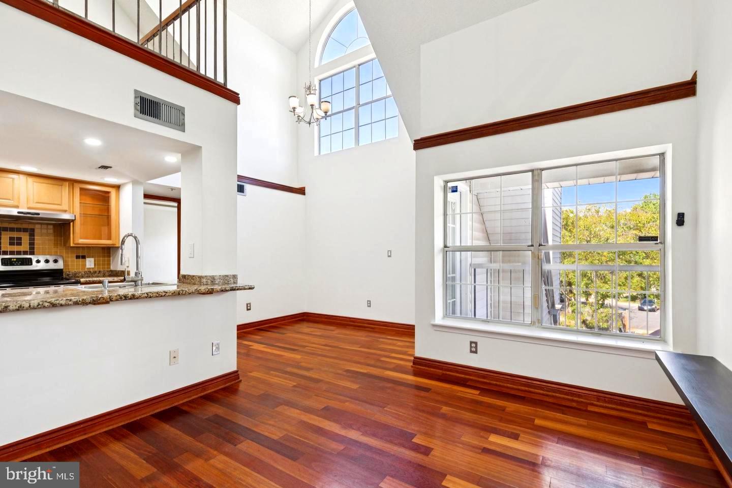 VISTAS AT LAKE ARBOR - Residential Lease