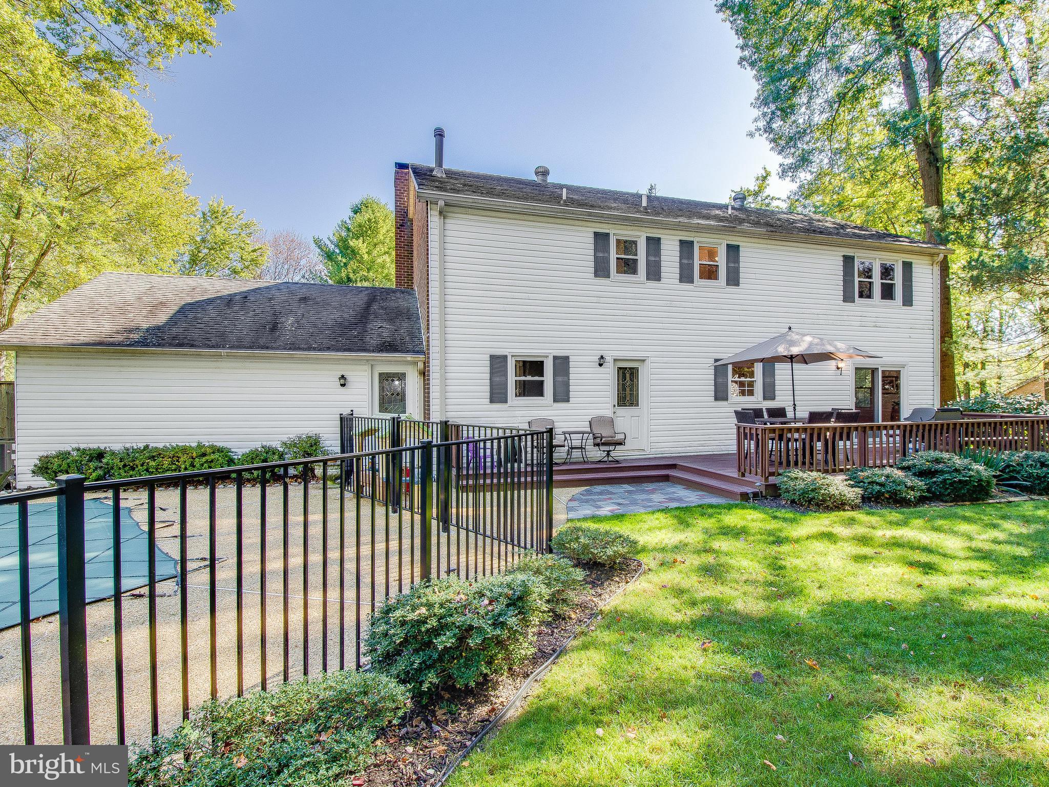 CHESTNUT HILL ESTATES - Residential