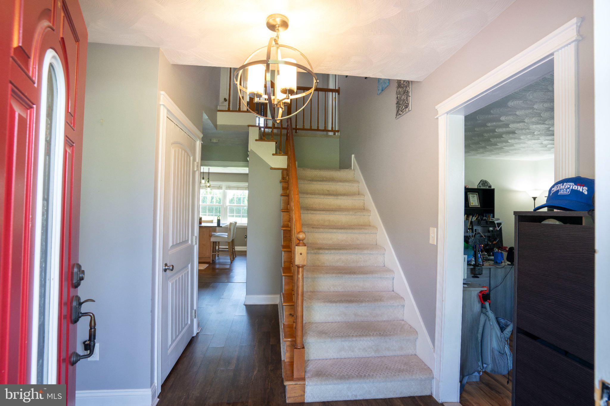 125 SHANELLY DRIVE