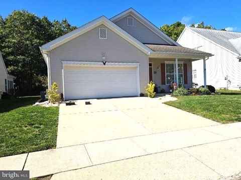 Photo of 50 Marigold Lane, TUCKERTON, NJ 08087 (MLS # NJOC2037606)