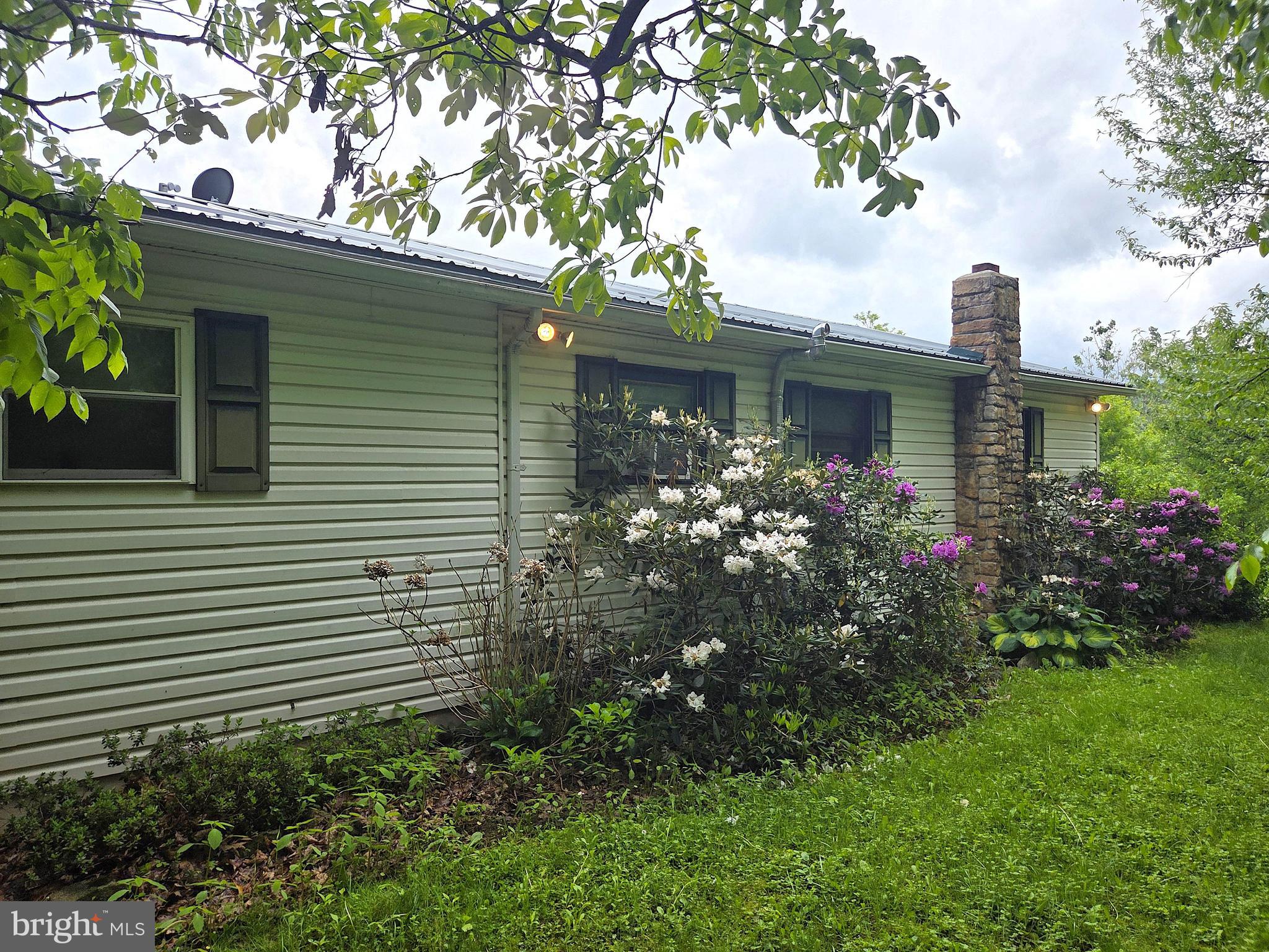 290 BEAVERDAM ROAD
