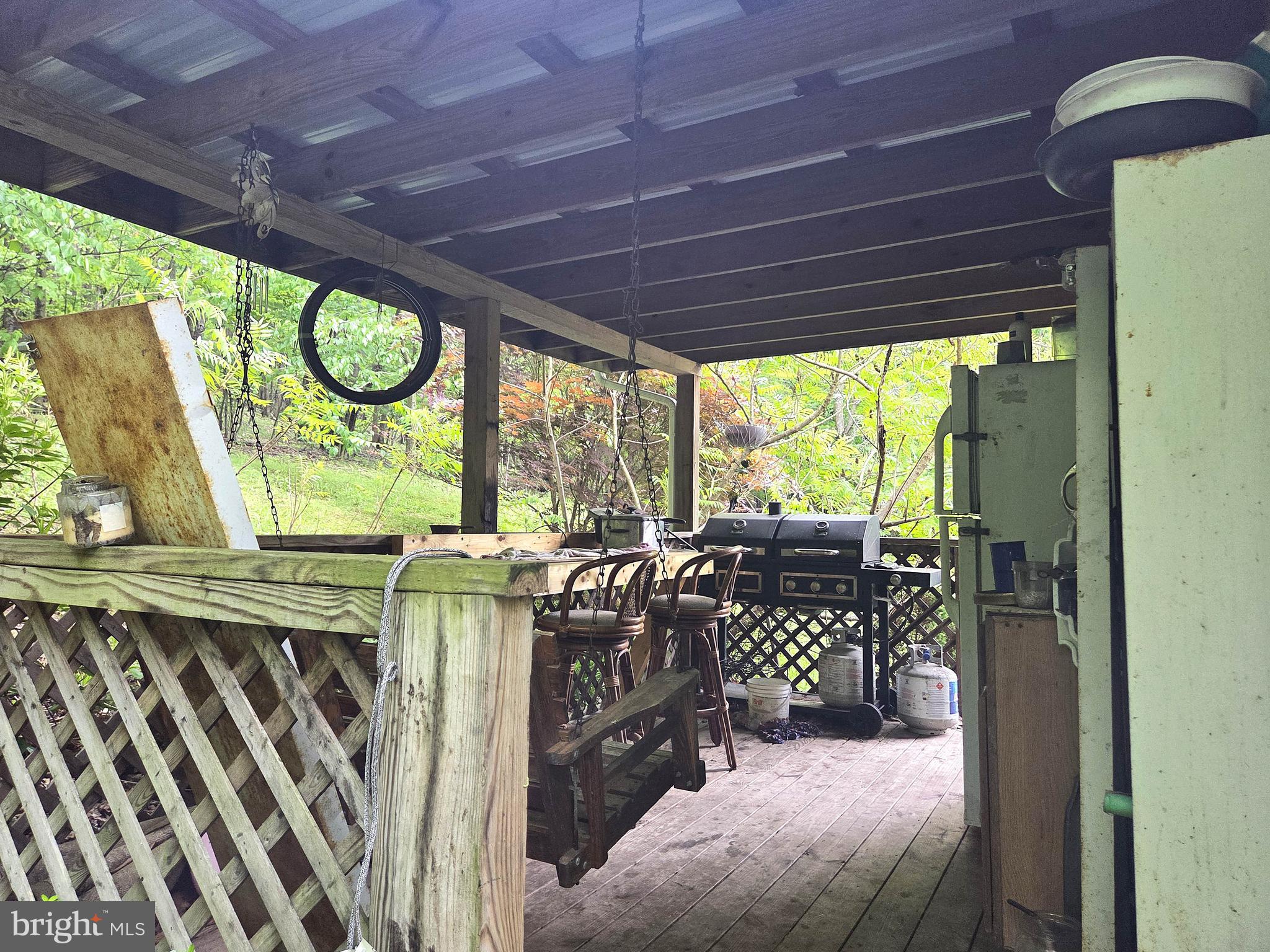 290 BEAVERDAM ROAD