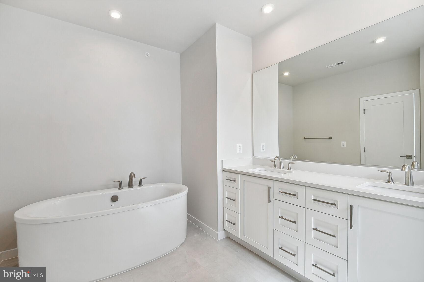 METRO WALK AT MOOREFIELD STATION - Residential