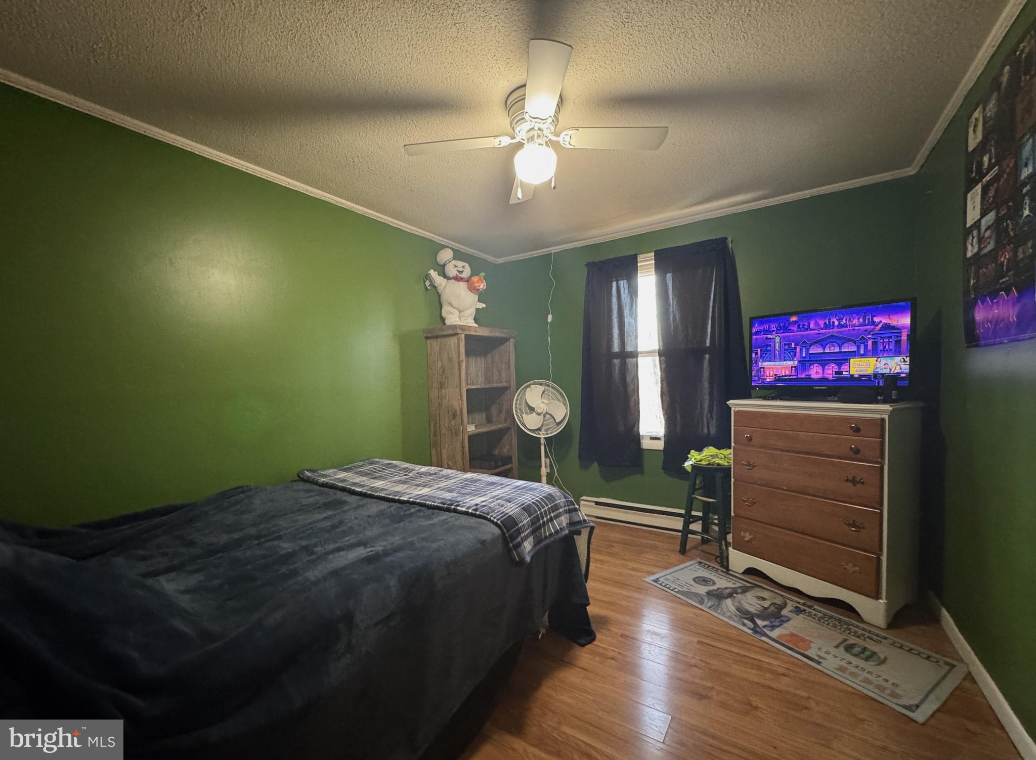 GLENWOOD FOREST - Residential