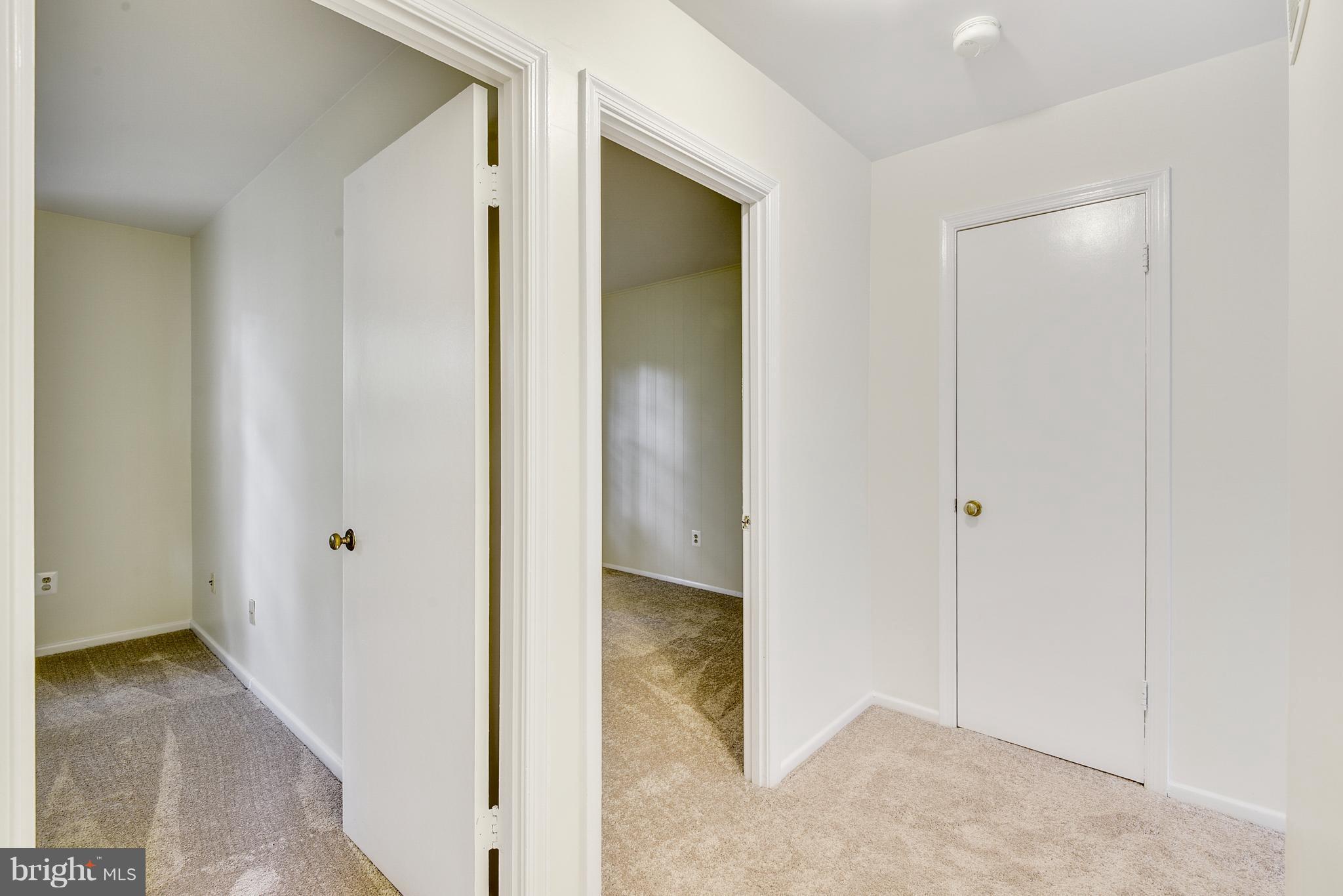 LAKE BRADDOCK - Residential