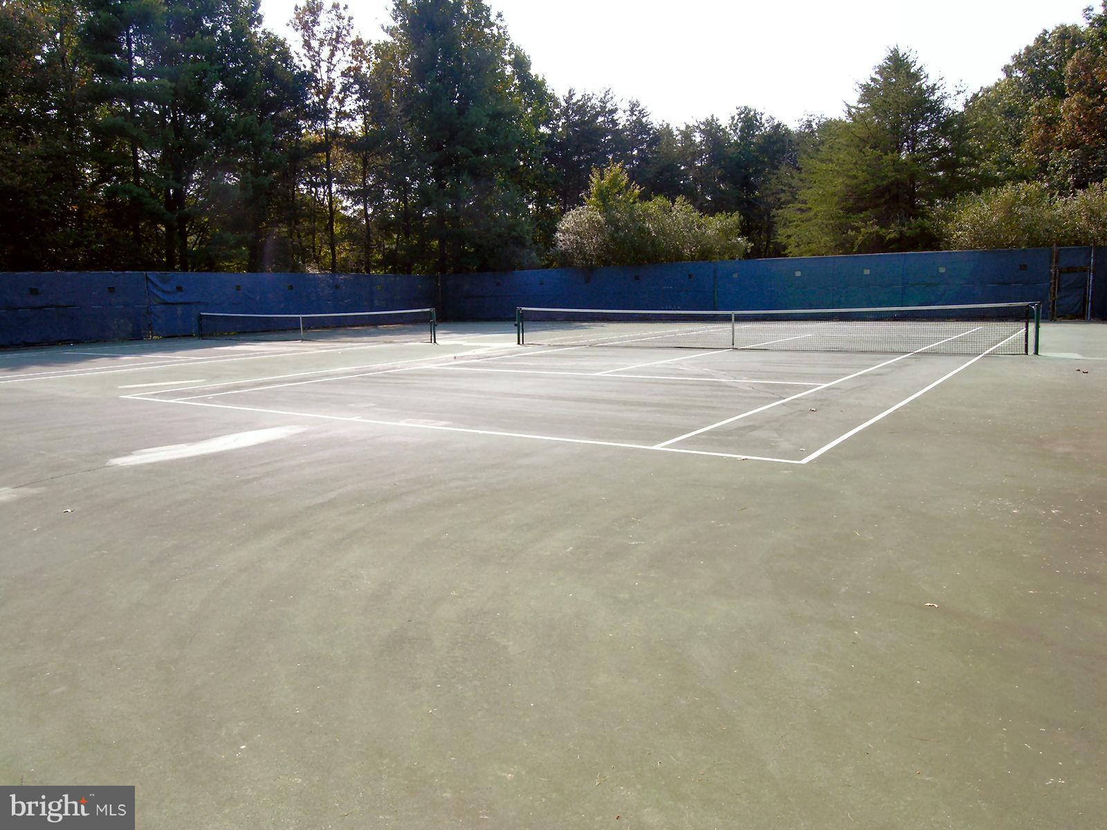 LAKE BRADDOCK - Residential