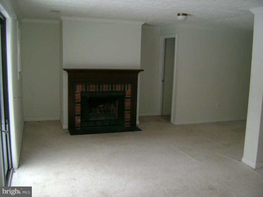 COUNTRYSIDE - Residential