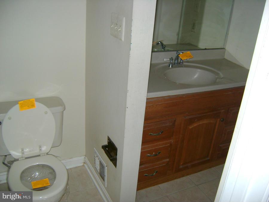 COUNTRYSIDE - Residential