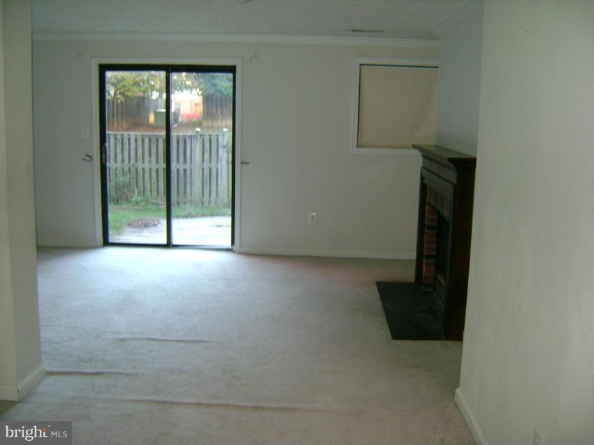 COUNTRYSIDE - Residential