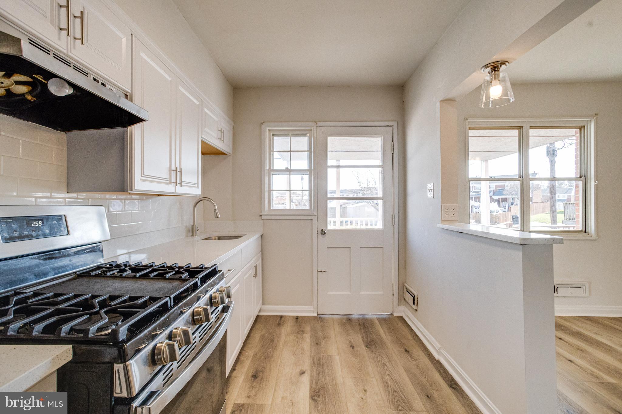 CHARLESMONT - Residential