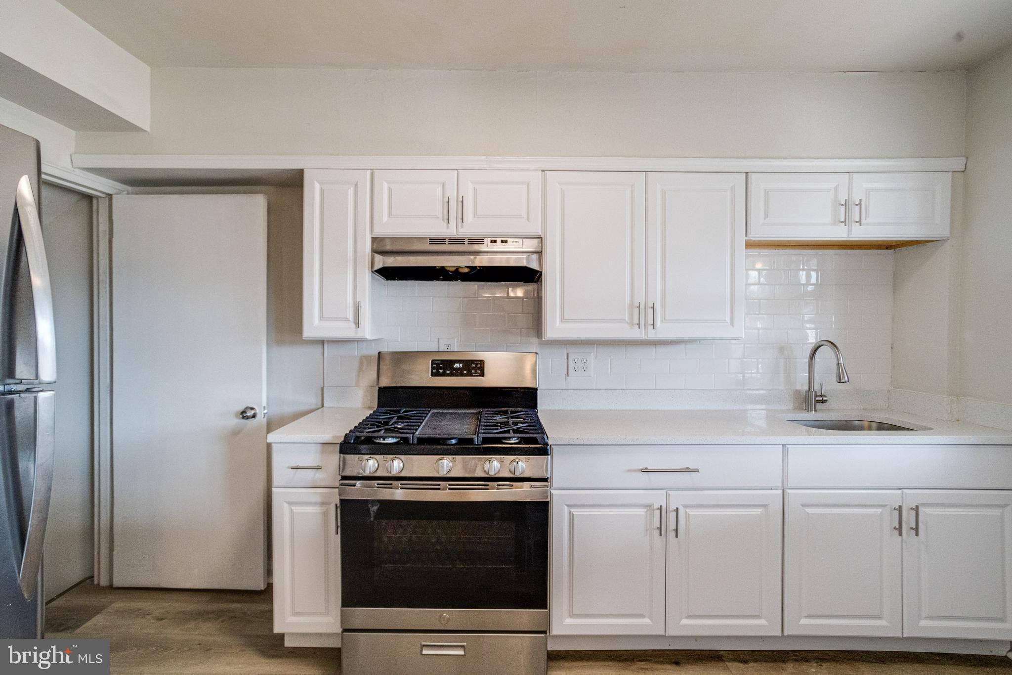 CHARLESMONT - Residential