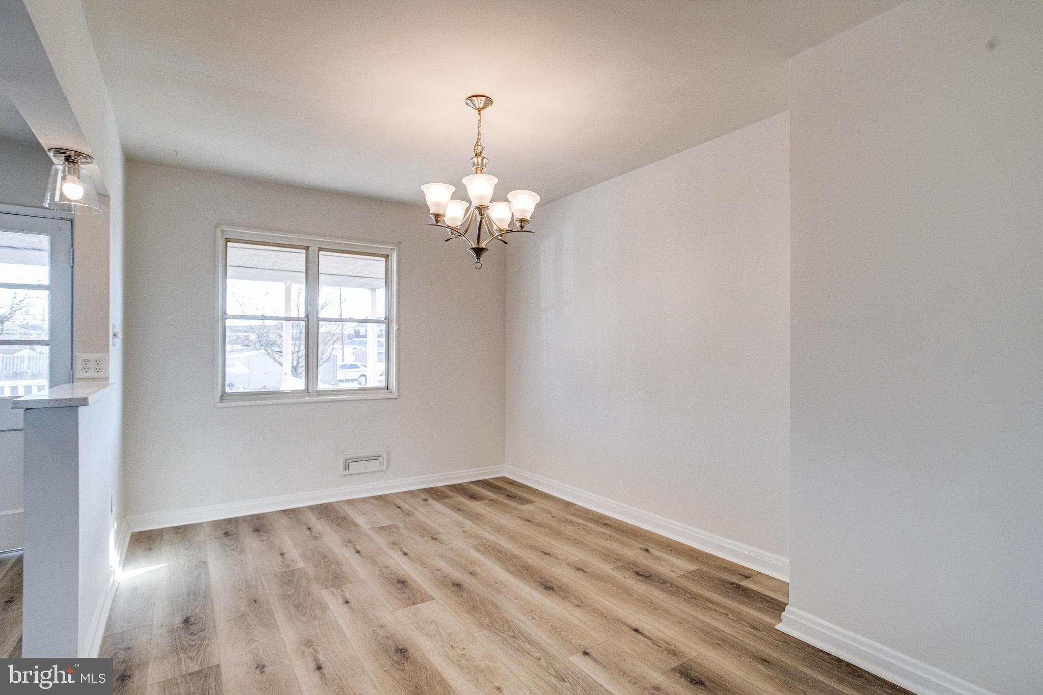 CHARLESMONT - Residential