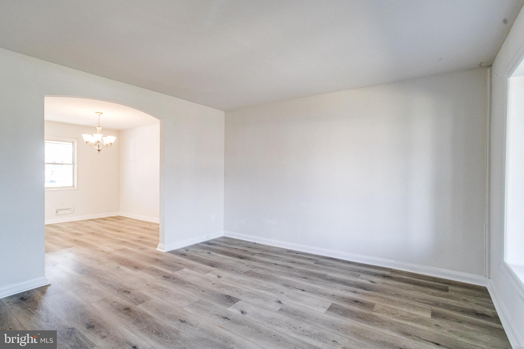 CHARLESMONT - Residential