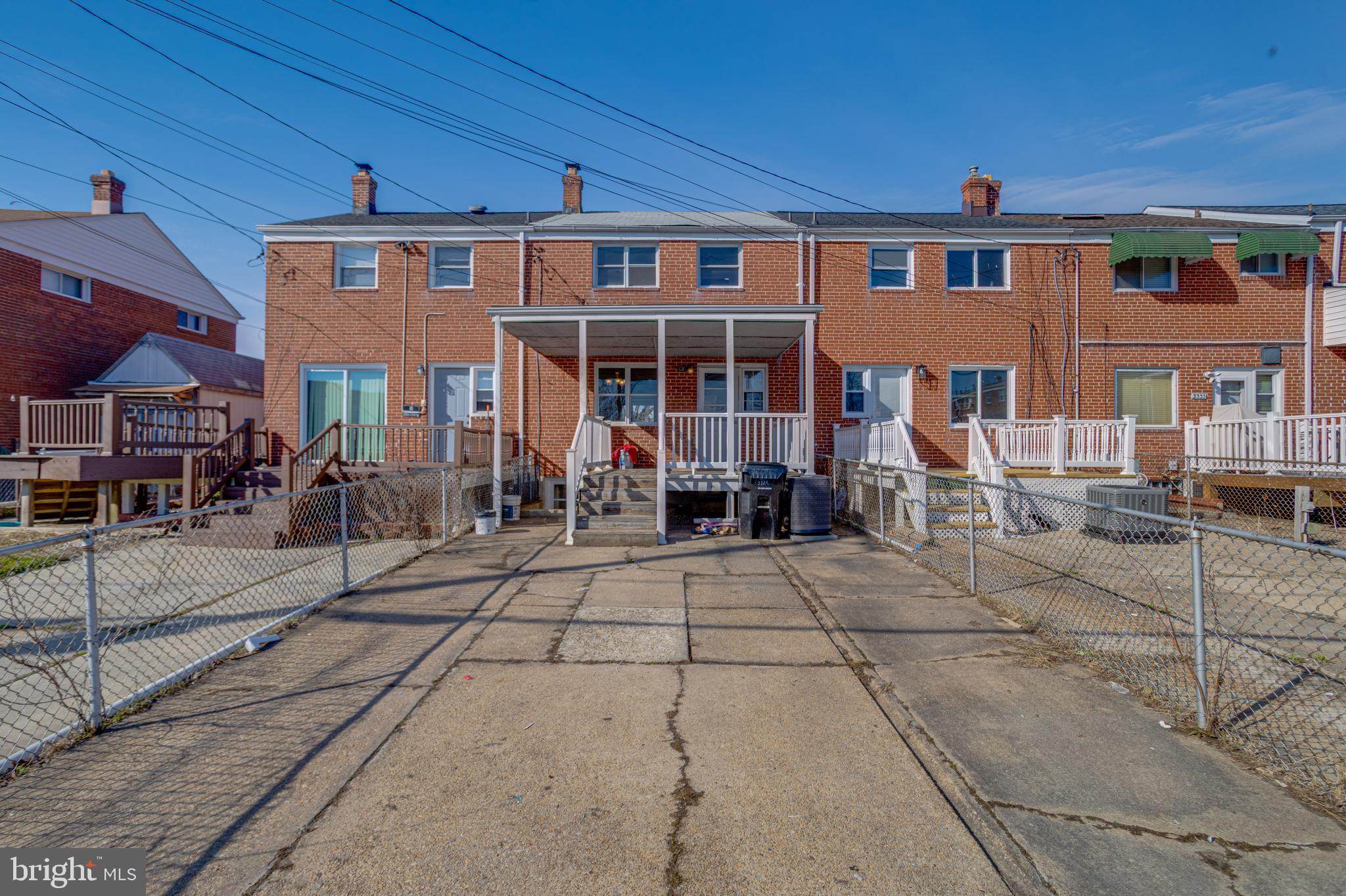 CHARLESMONT - Residential