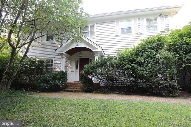 Gorgeous Center Hall Colonial situated on private 1 acre lot in convenient Potomac! Special features inc: Hardwood floors throughout the main level, Custom crown molding, 3 wood burning brick fireplaces, beautiful custom built-ins. Gourmet Kitchen with island, deluxe stainless steel appliances, breakfast bar and large pantry. Private 4th bdrm over 3 car garage. Inground pool.Must See