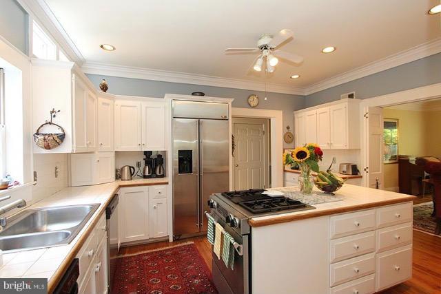 FAWCETT FARMS - Residential