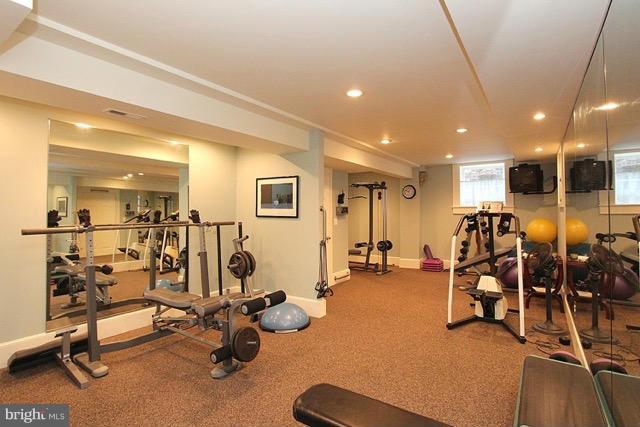 FAWCETT FARMS - Residential