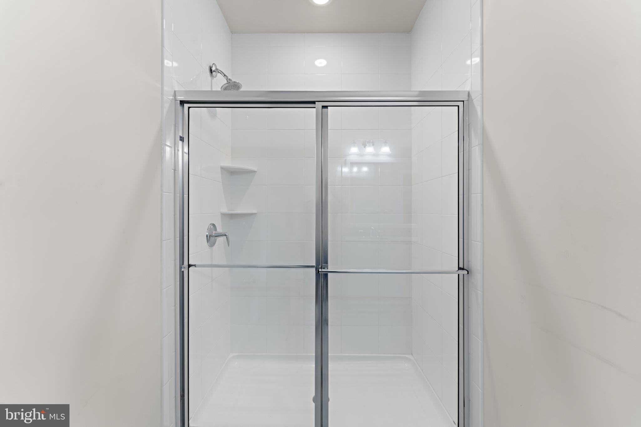 RIDGES AT LOUDOUN VALLEY - Residential