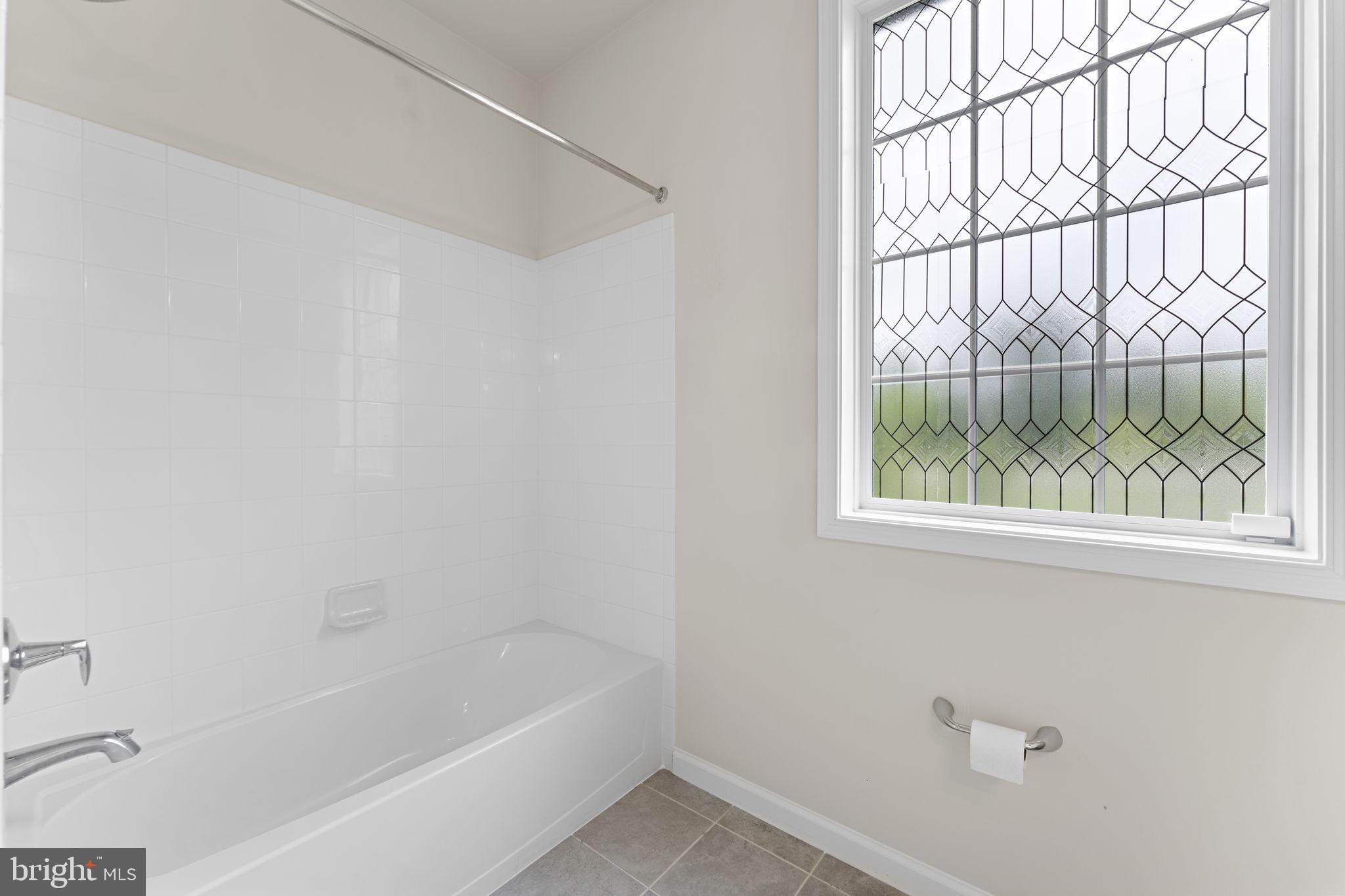 RIDGES AT LOUDOUN VALLEY - Residential