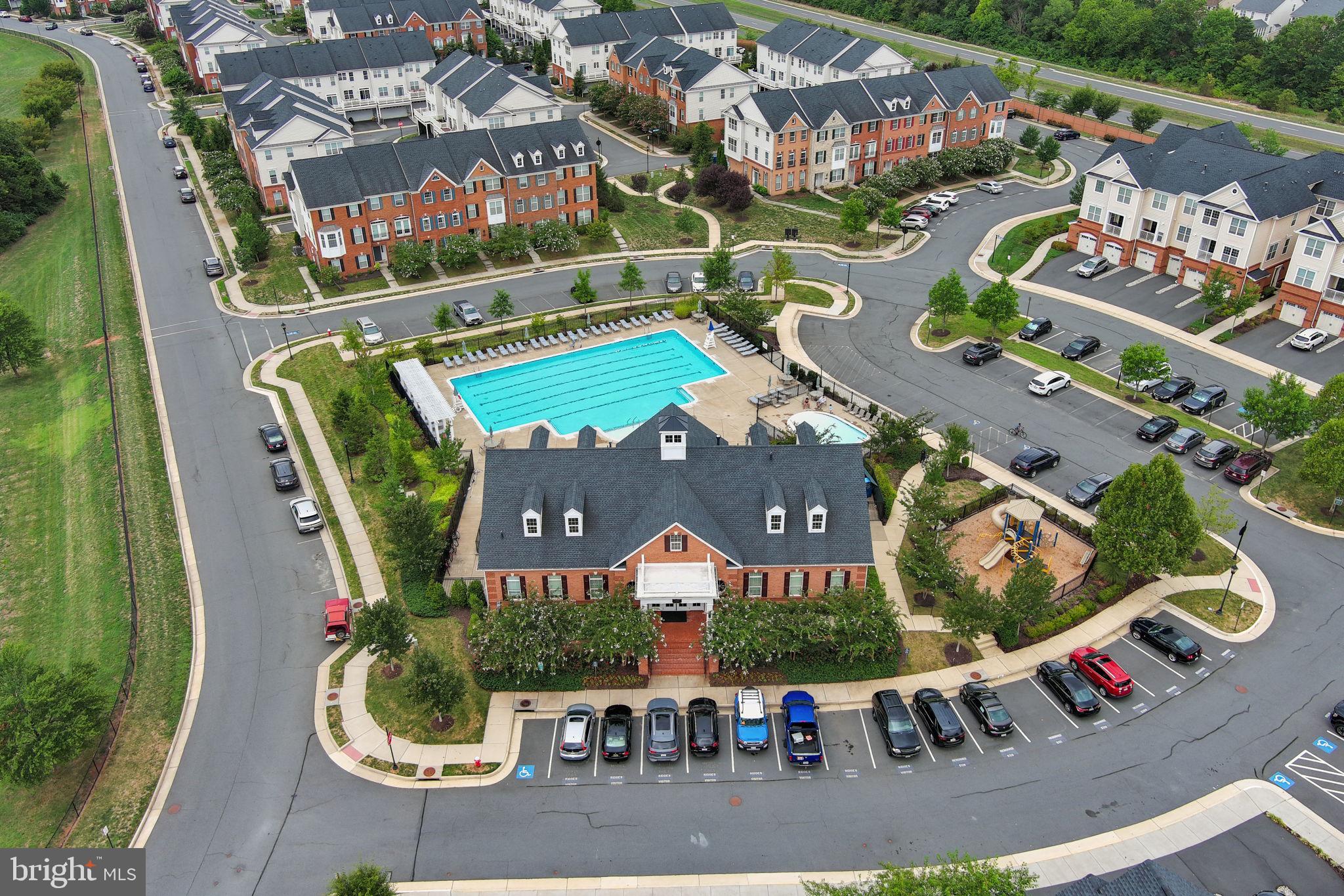 RIDGES AT LOUDOUN VALLEY - Residential