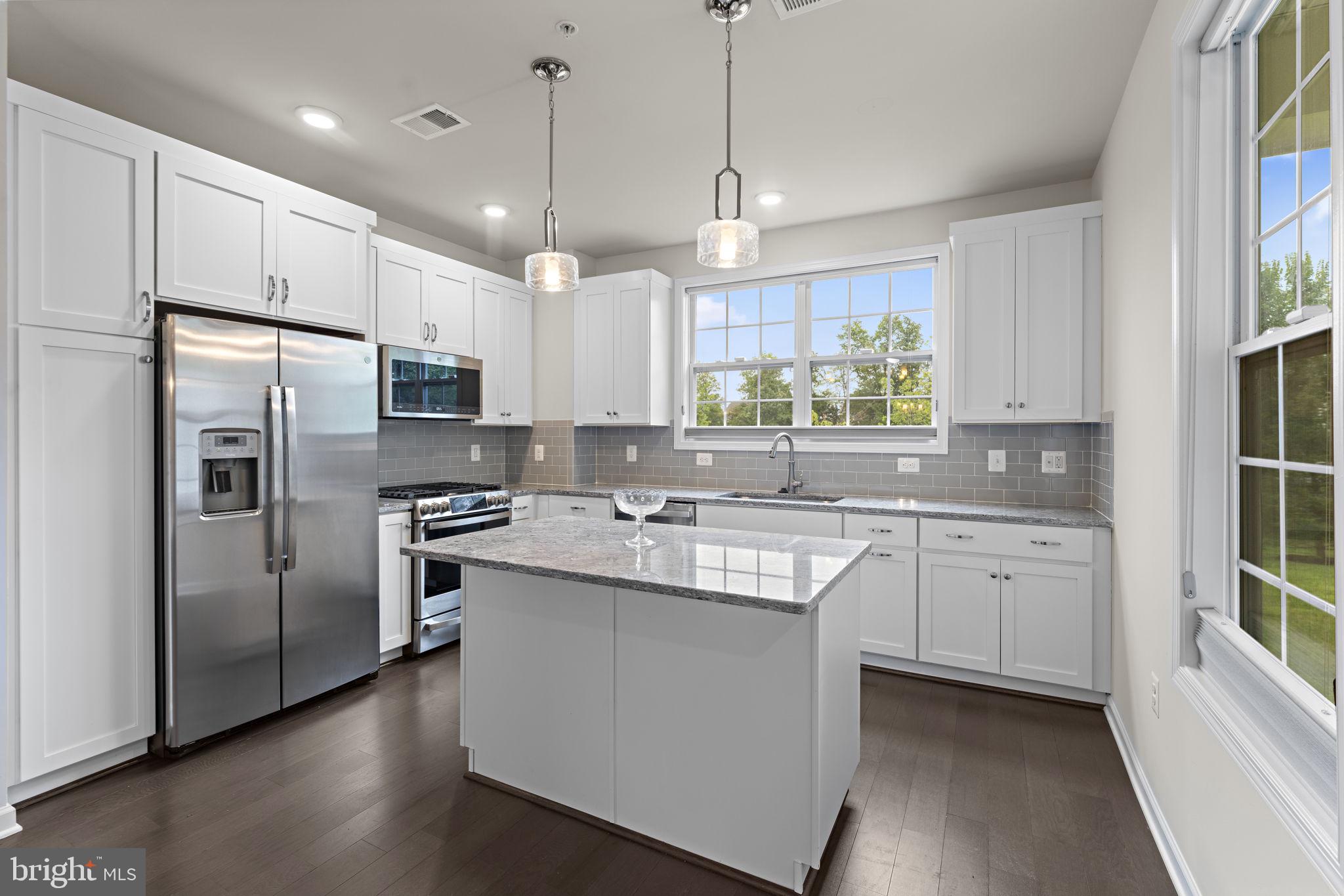 RIDGES AT LOUDOUN VALLEY - Residential