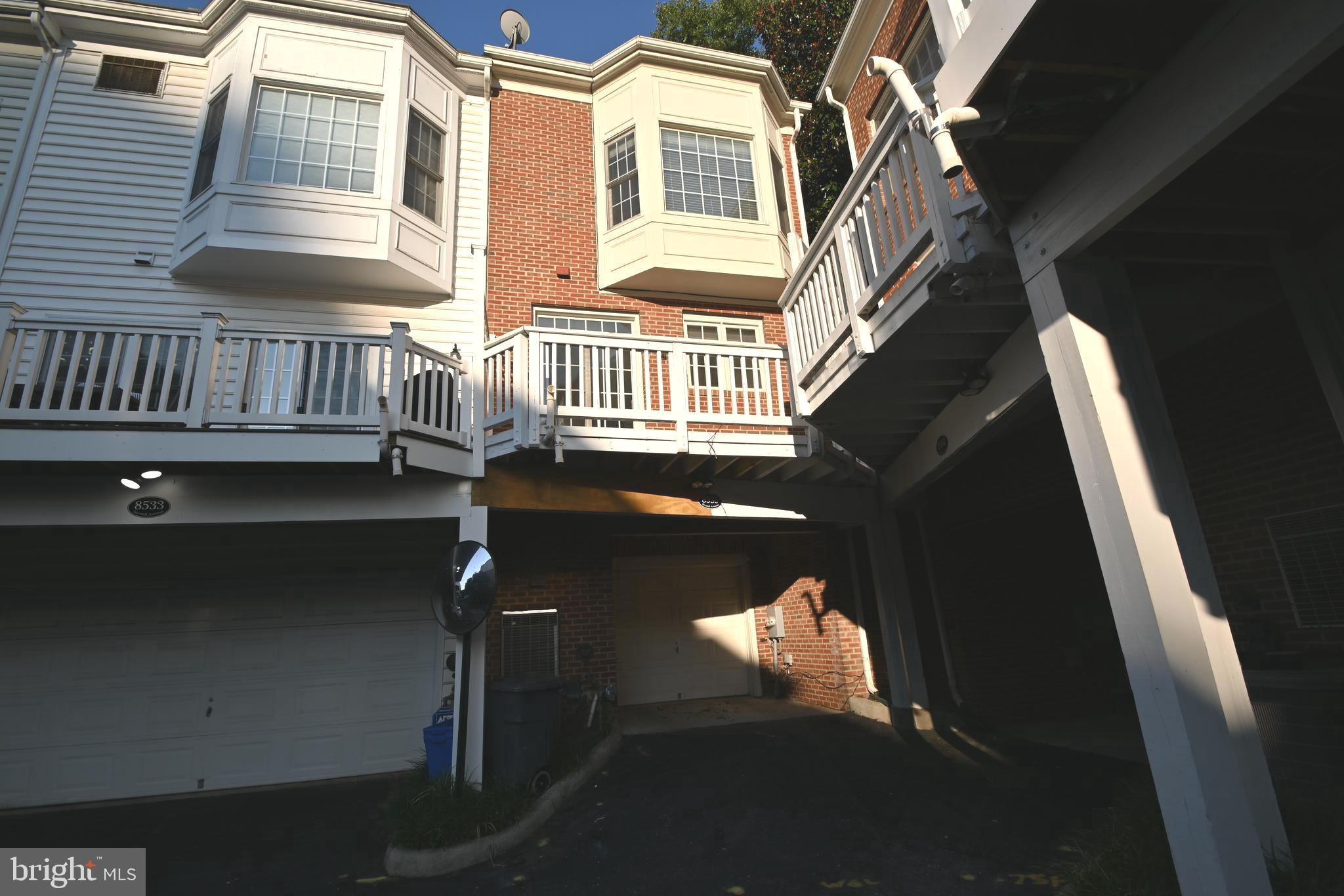 SILVER SPRING - Residential Lease