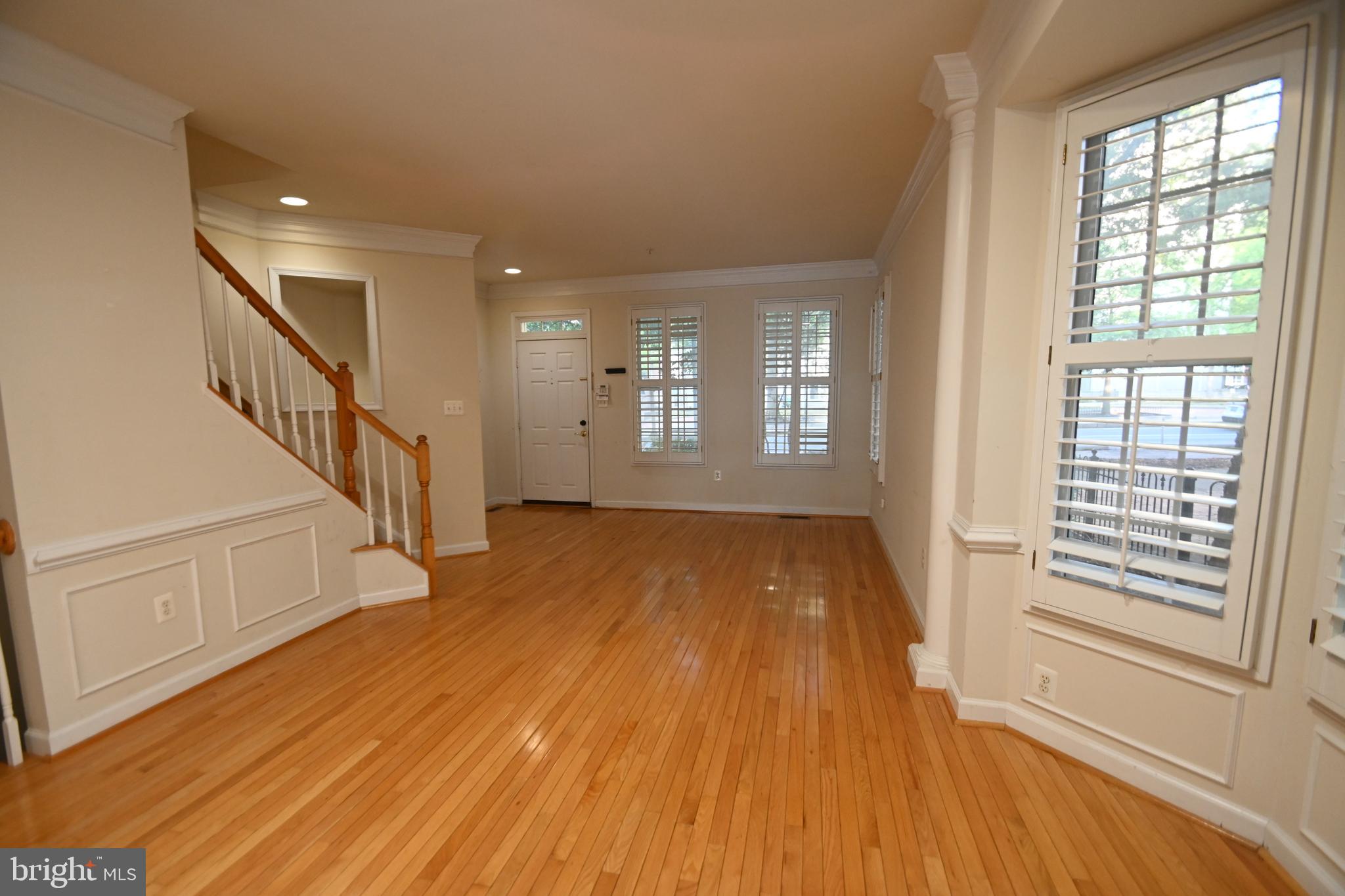 SILVER SPRING - Residential Lease