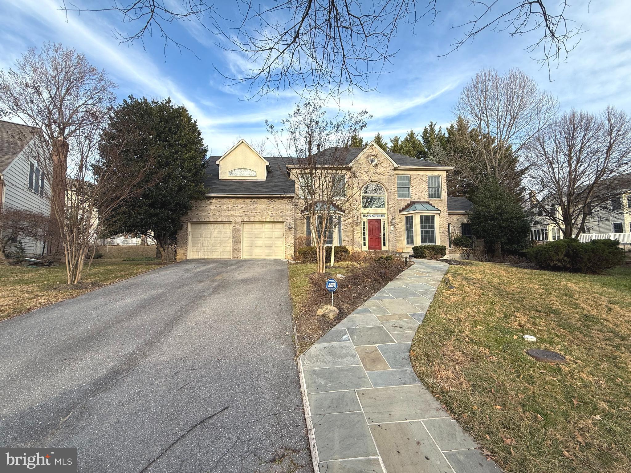 ROSE HILL FALLS - Residential