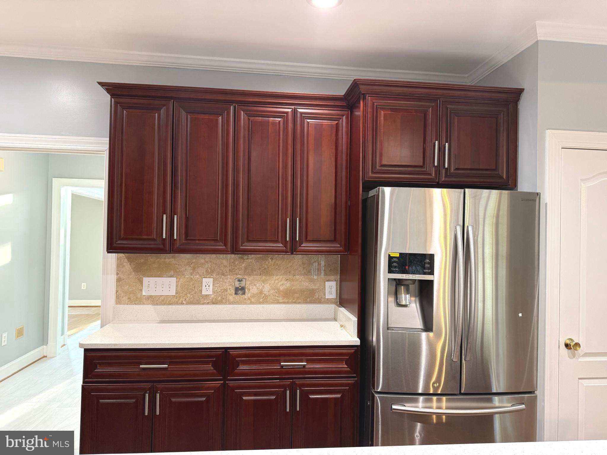 ROSE HILL FALLS - Residential