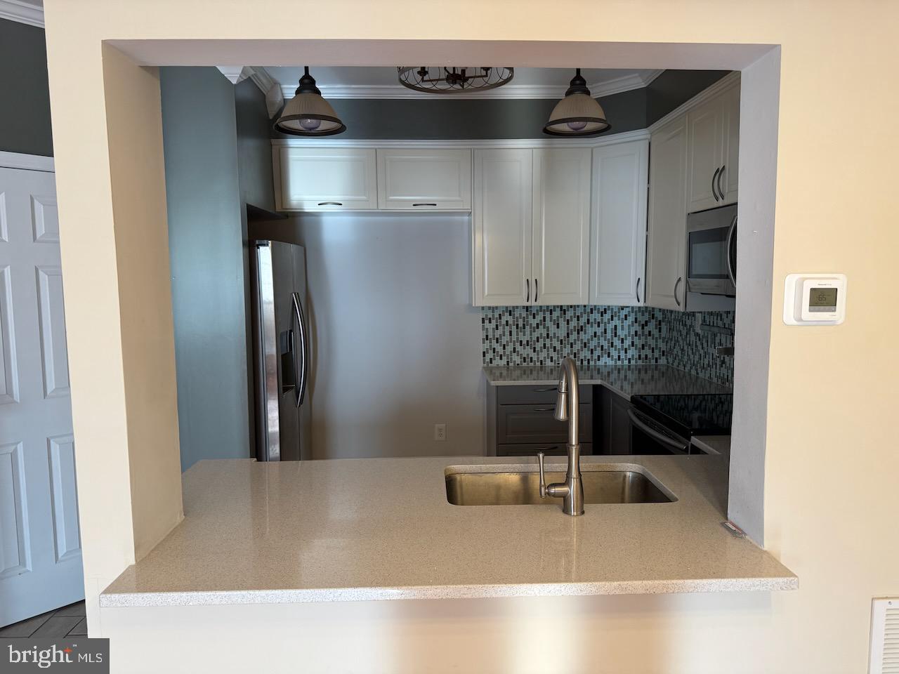 1959 CAMELIA COURT