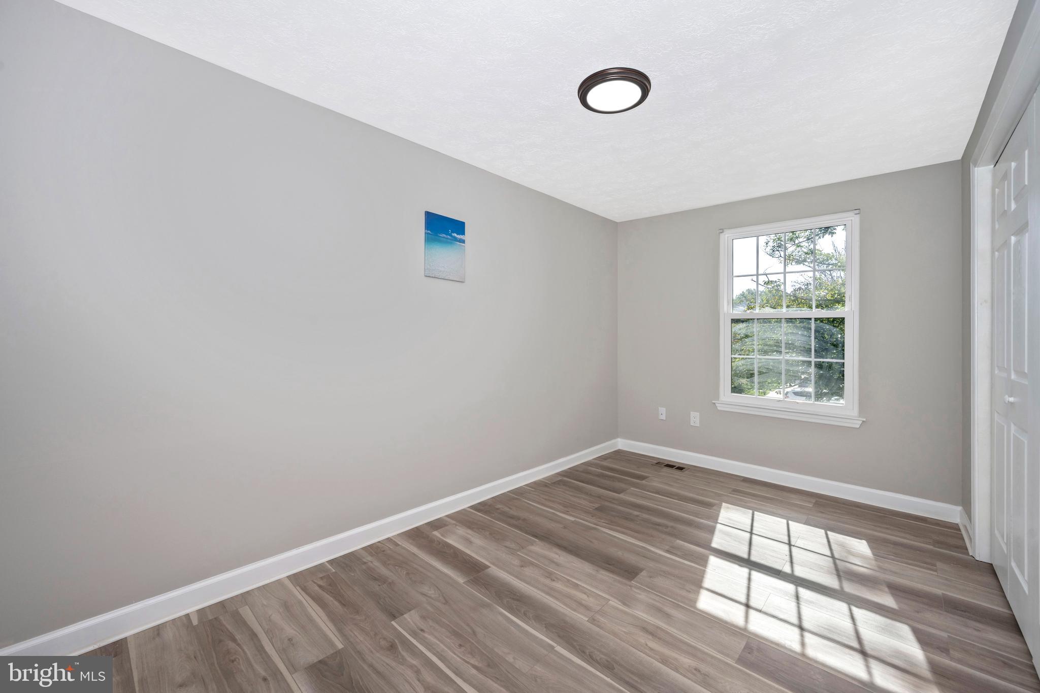 SILVER SPRING CNTRY CLUB - Residential