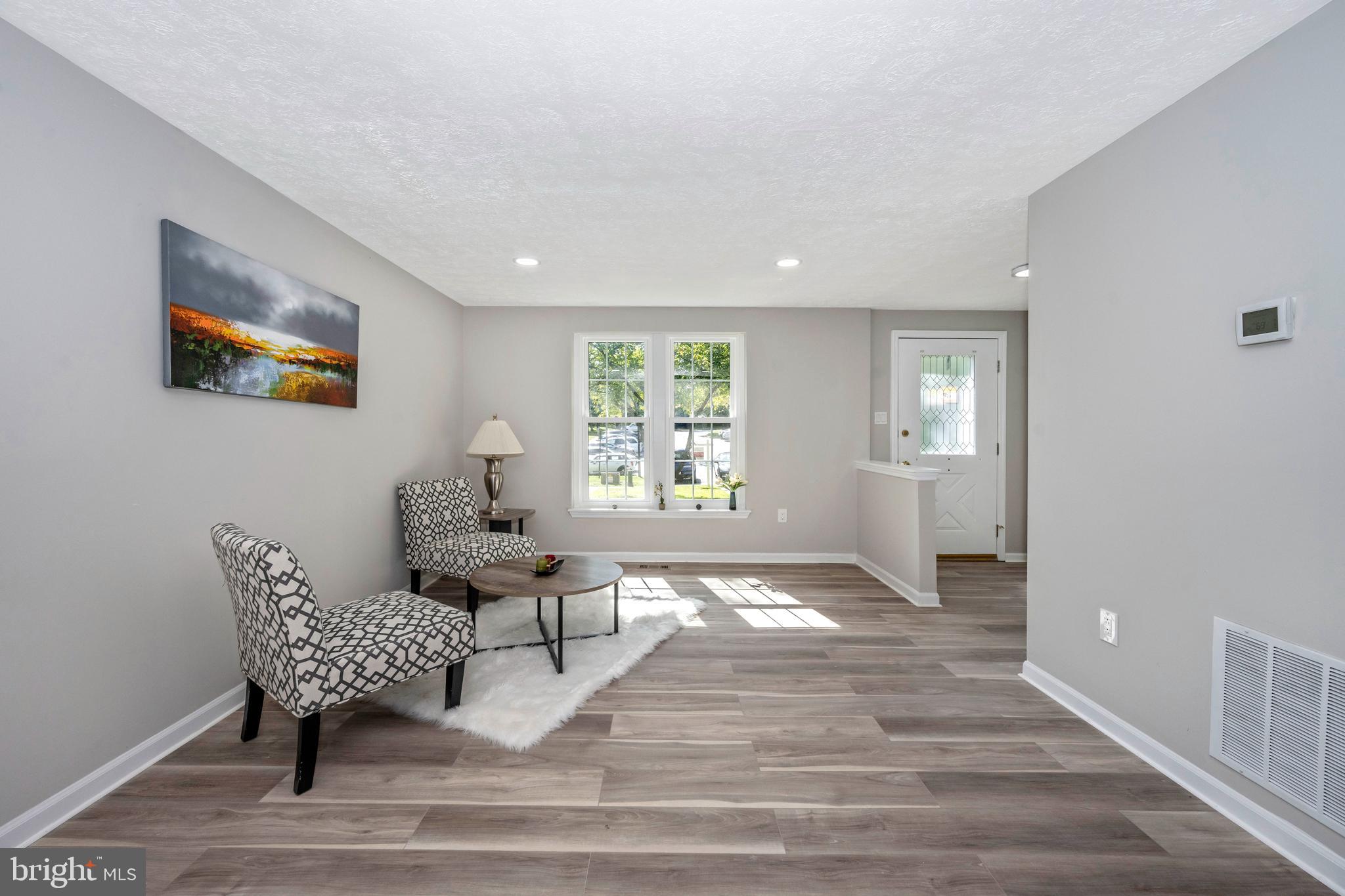 SILVER SPRING CNTRY CLUB - Residential