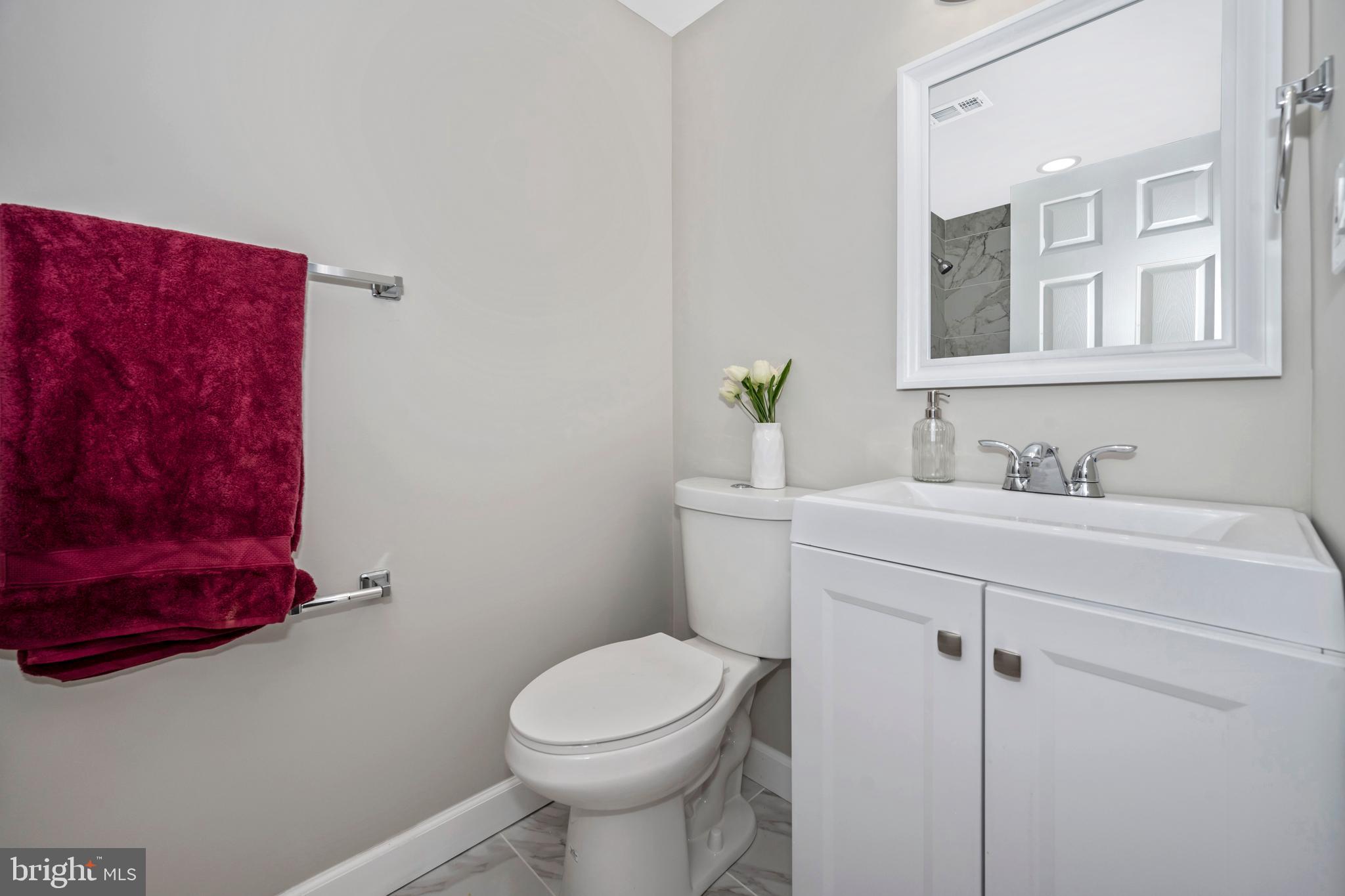 SILVER SPRING CNTRY CLUB - Residential