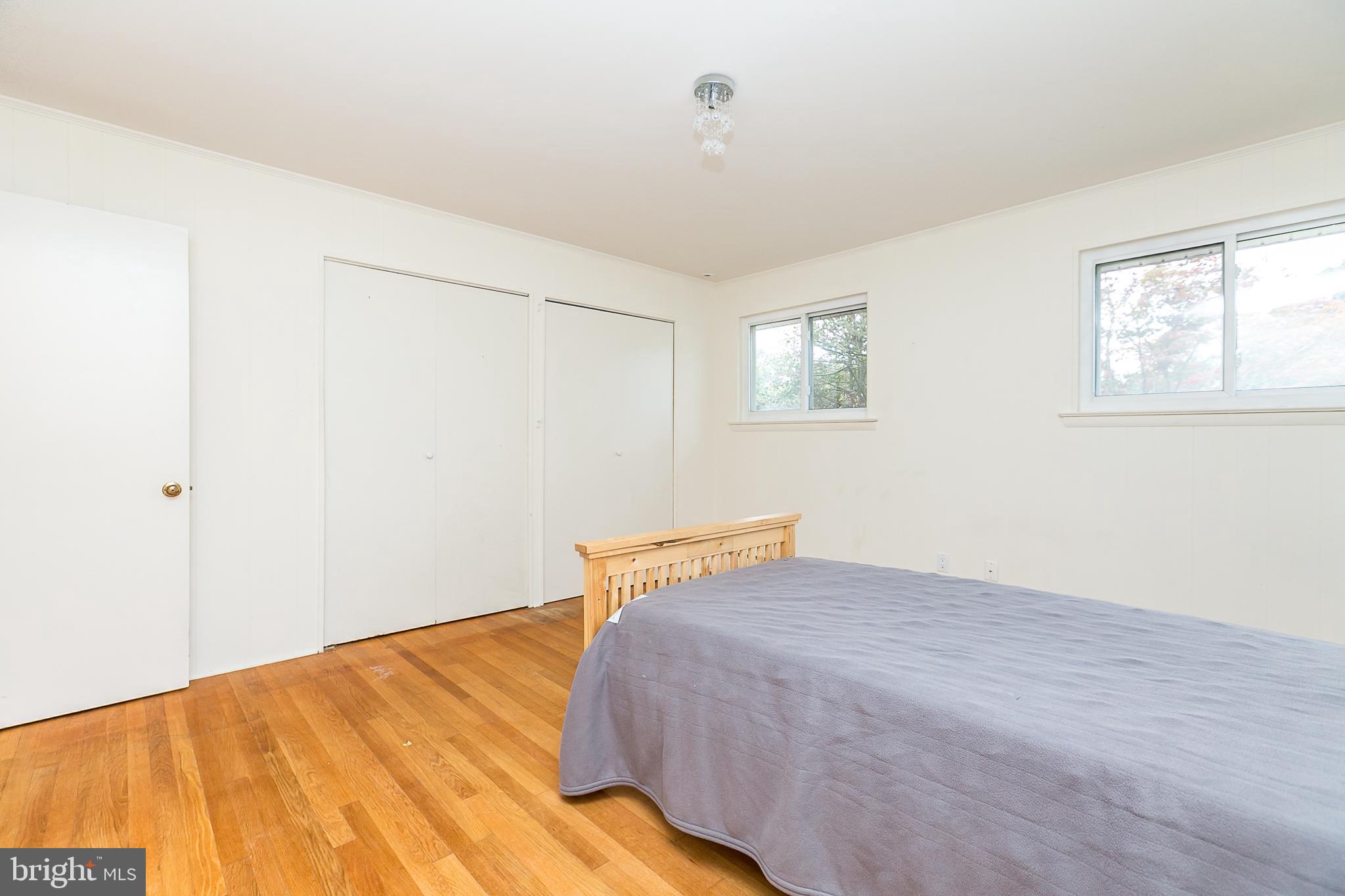 SUNNYBROOK FARMS - Residential