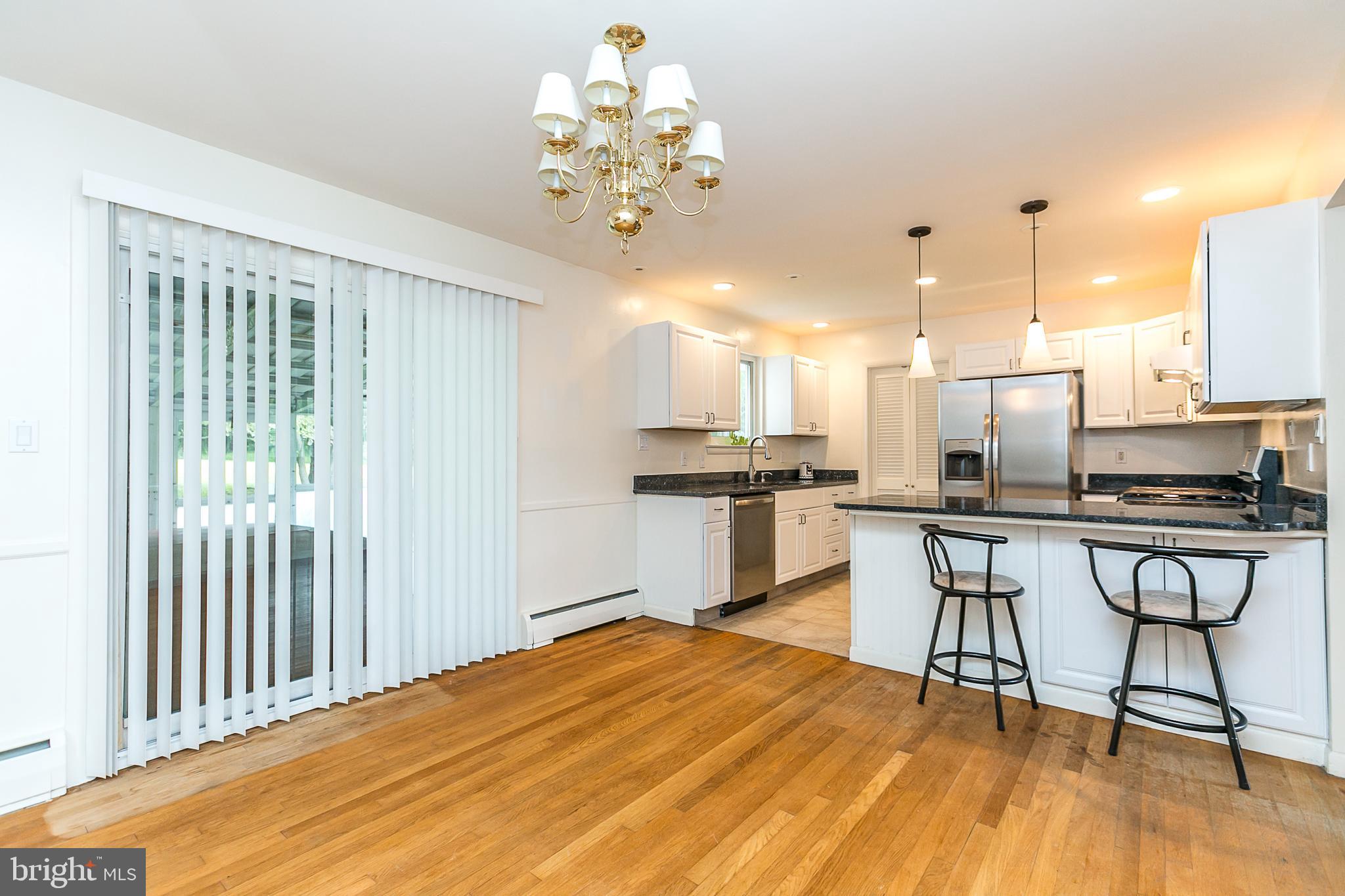 SUNNYBROOK FARMS - Residential