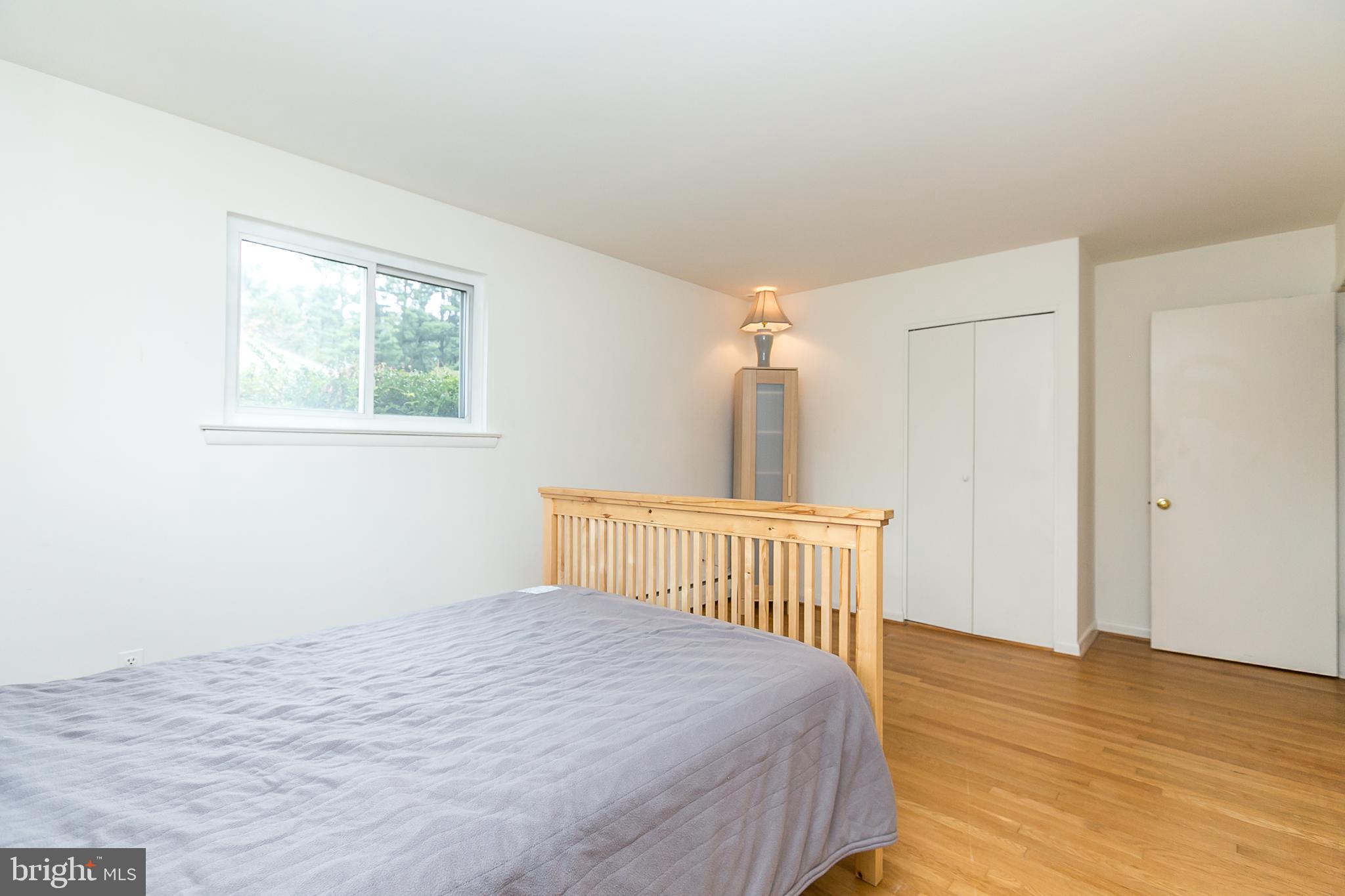 SUNNYBROOK FARMS - Residential