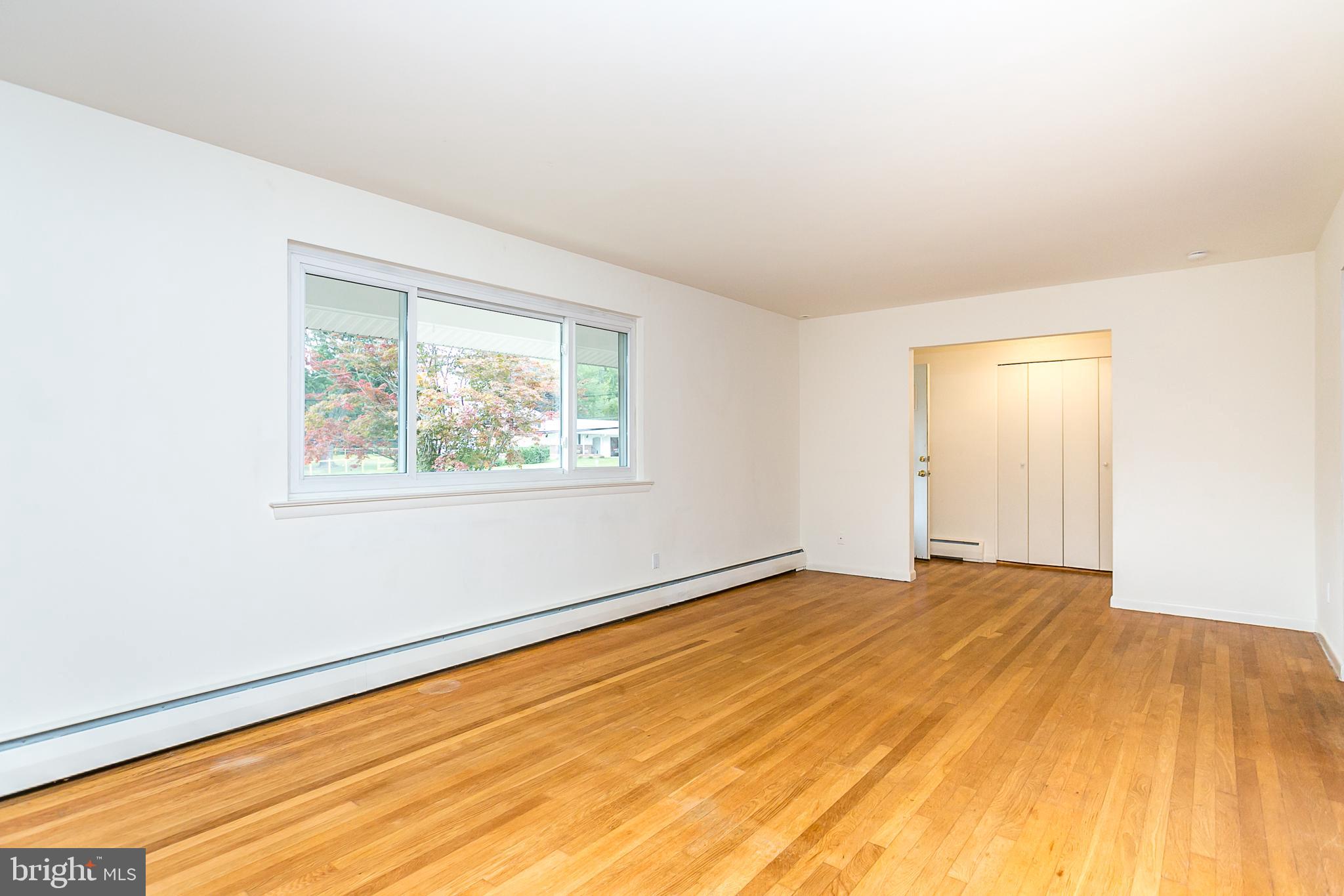 SUNNYBROOK FARMS - Residential