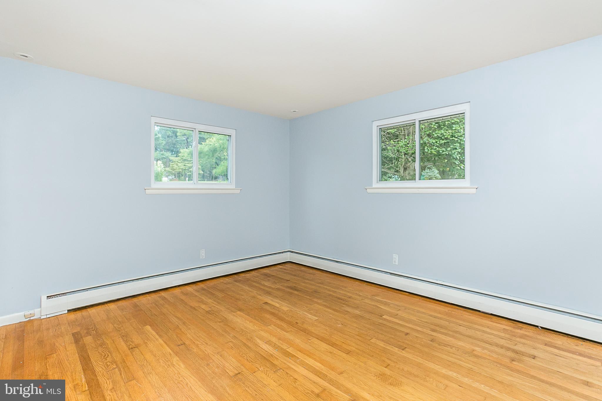 SUNNYBROOK FARMS - Residential