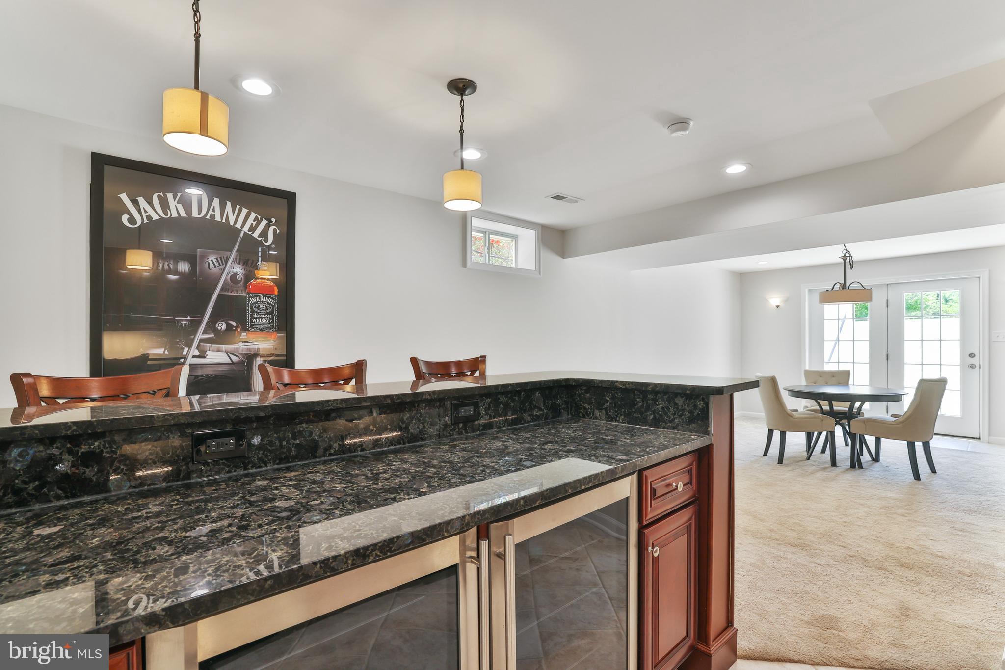 ASHBROOK VILLAGE - Residential