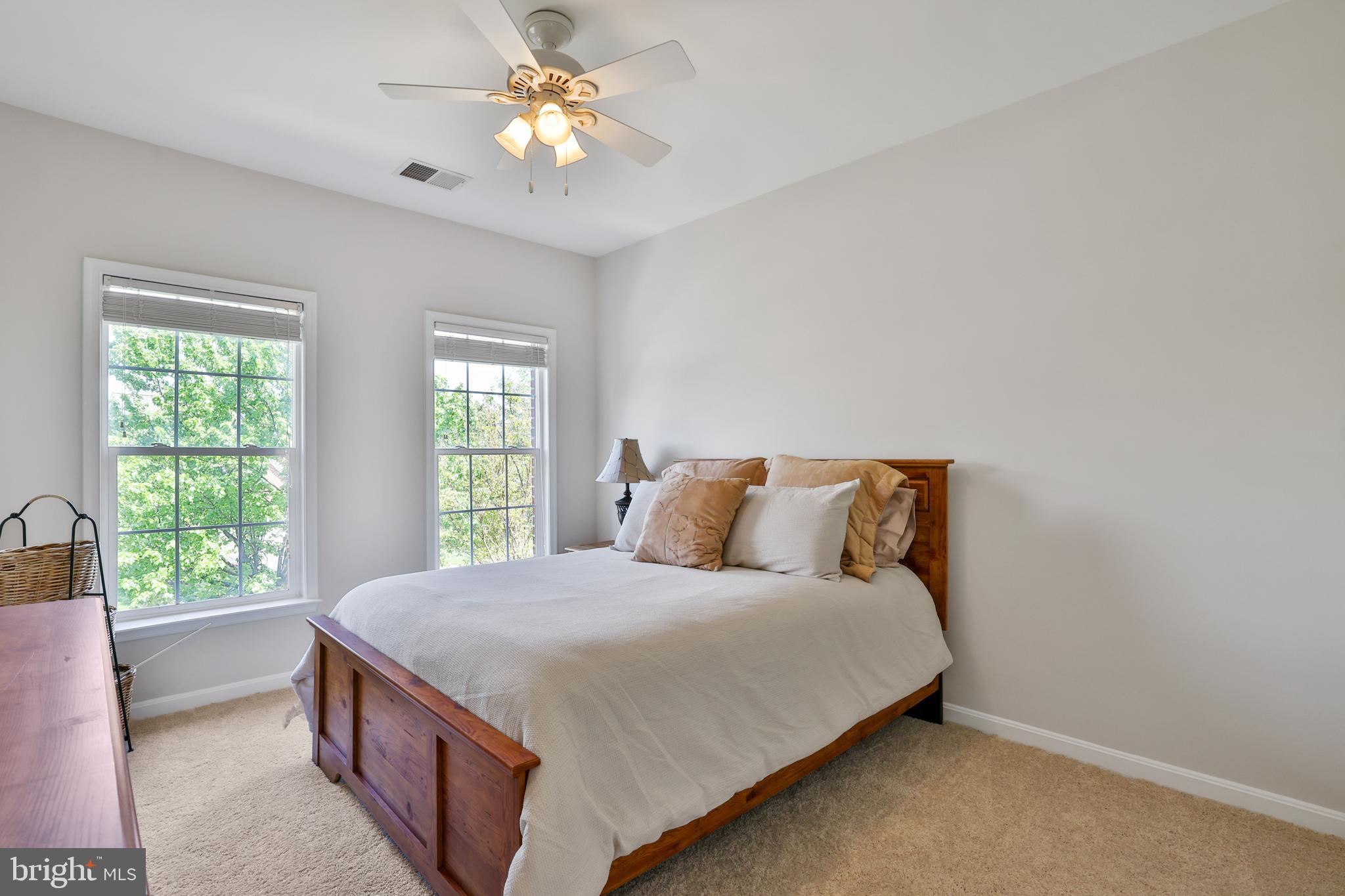 ASHBROOK VILLAGE - Residential