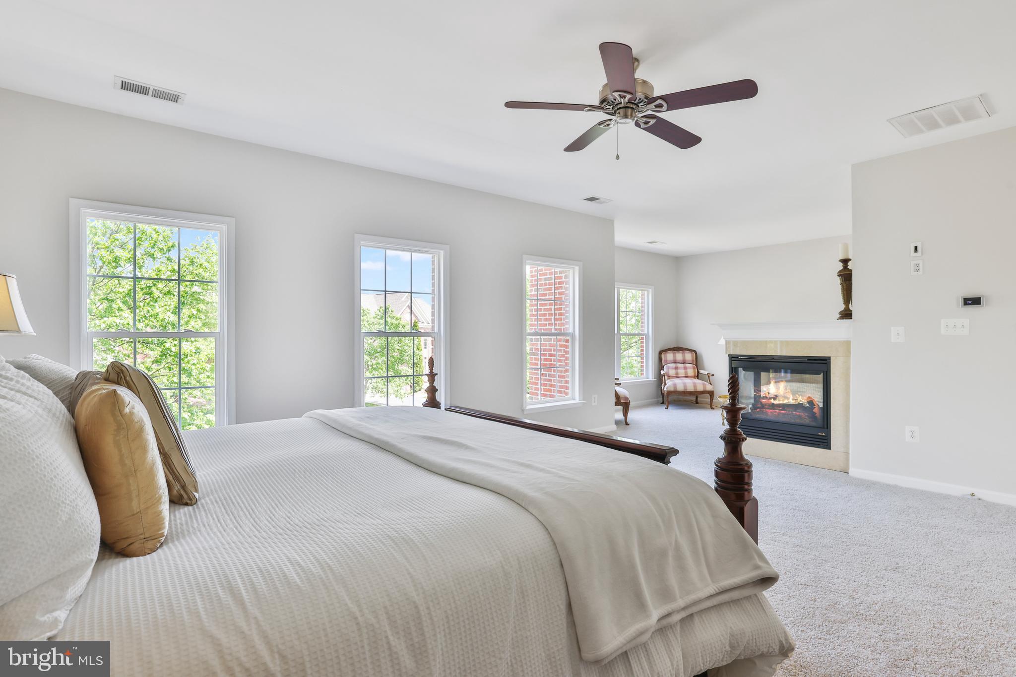 ASHBROOK VILLAGE - Residential