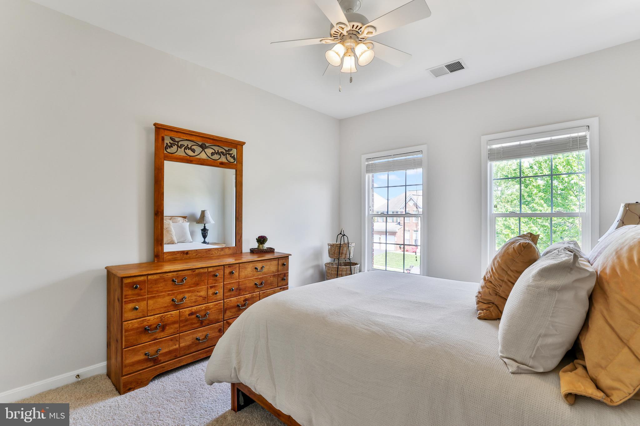 ASHBROOK VILLAGE - Residential