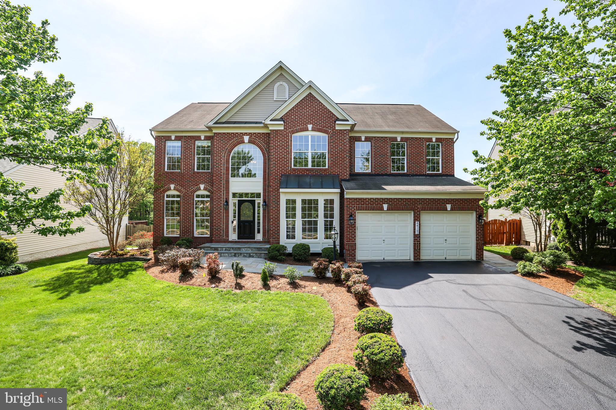 ASHBROOK VILLAGE - Residential