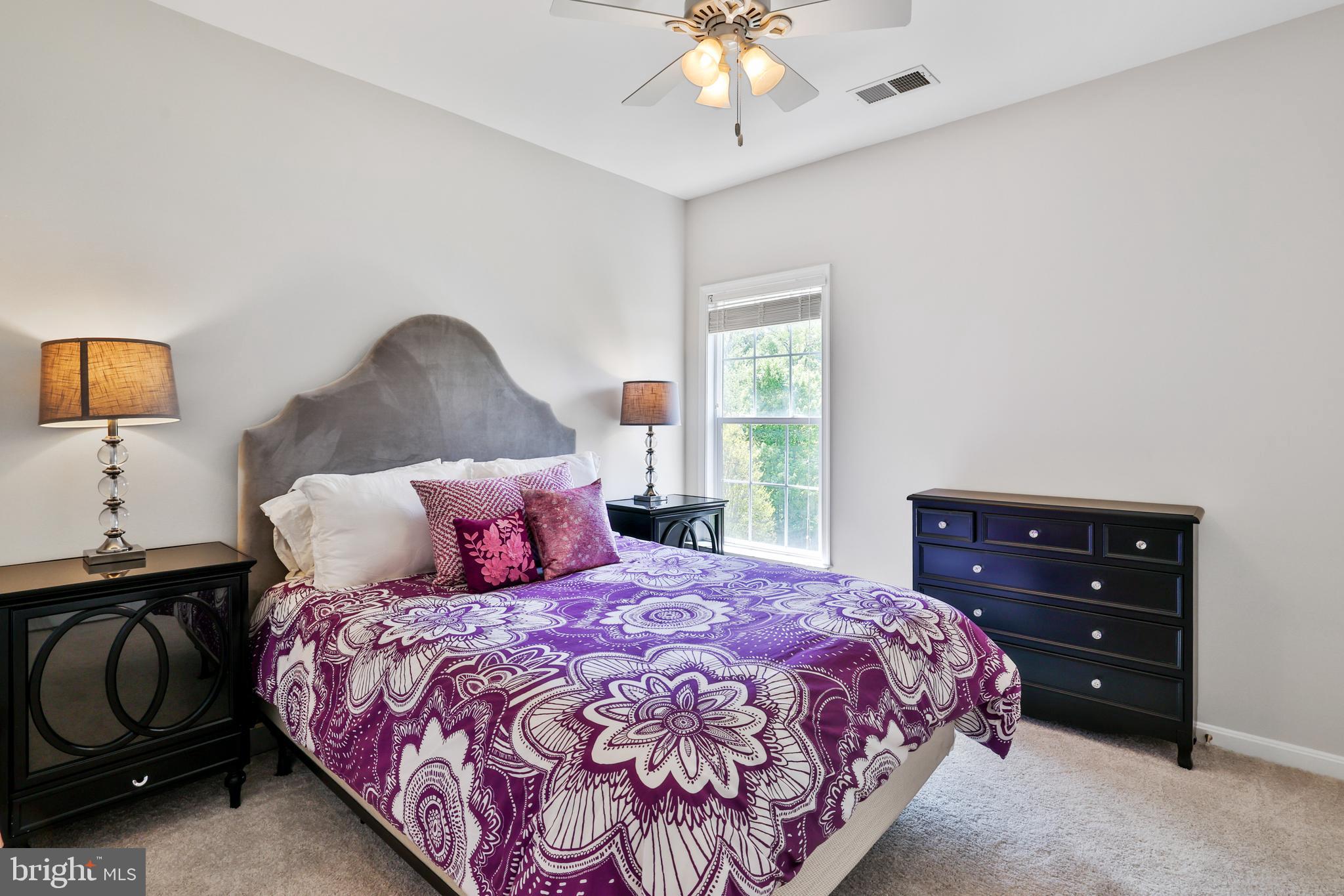 ASHBROOK VILLAGE - Residential