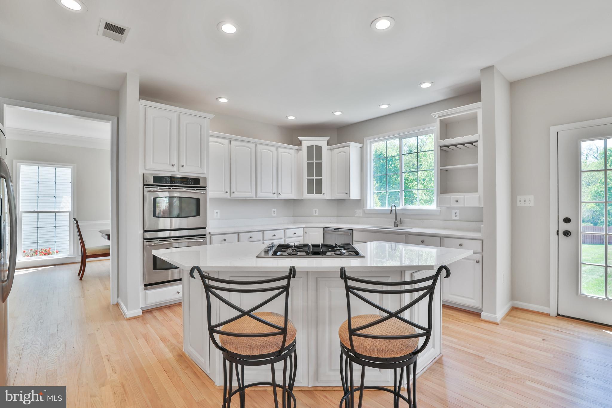 ASHBROOK VILLAGE - Residential