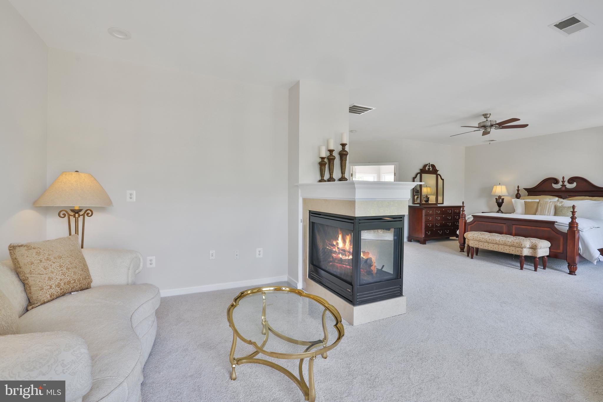 ASHBROOK VILLAGE - Residential