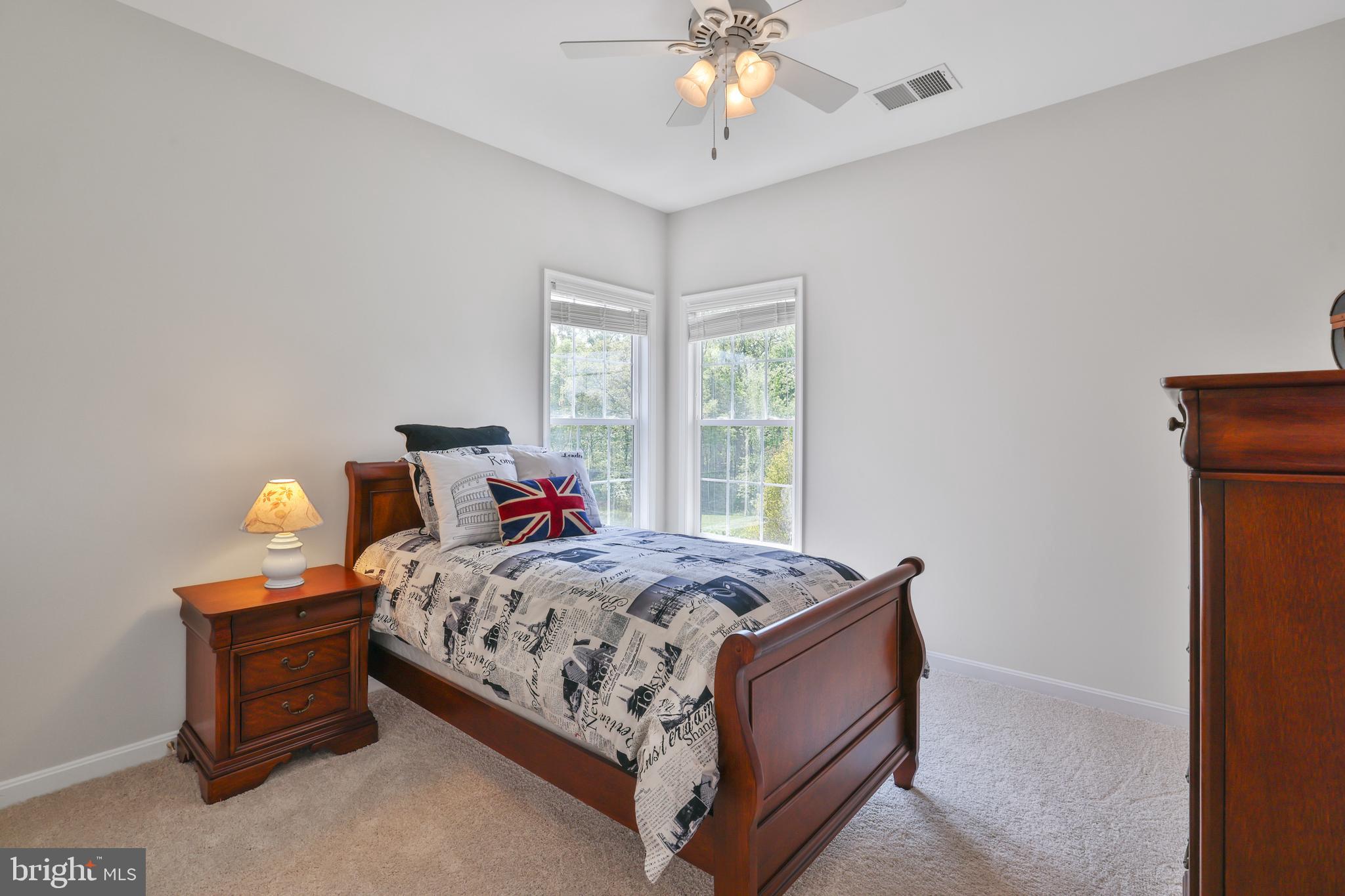 ASHBROOK VILLAGE - Residential